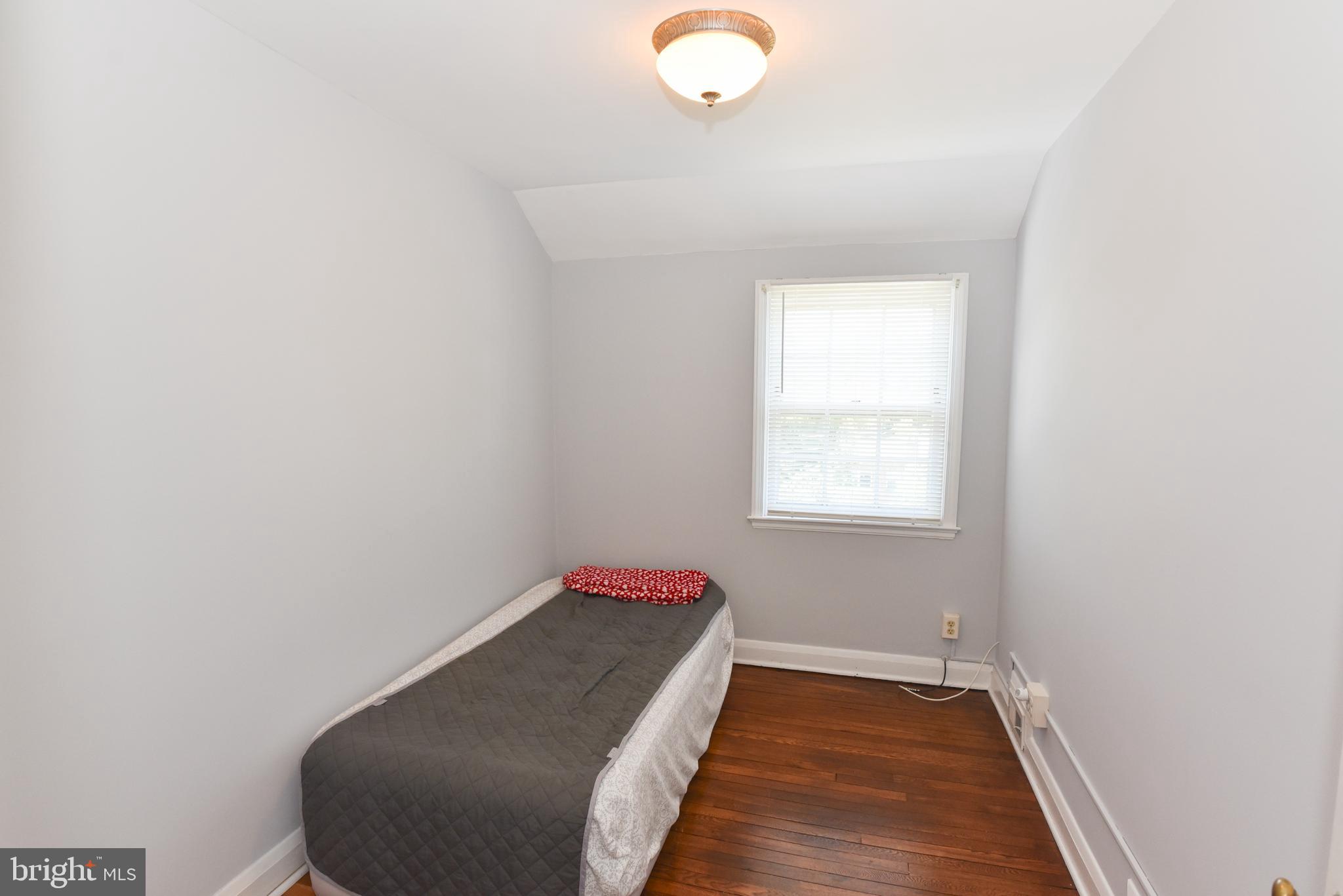 ORIGINAL NORTHWOOD - Residential