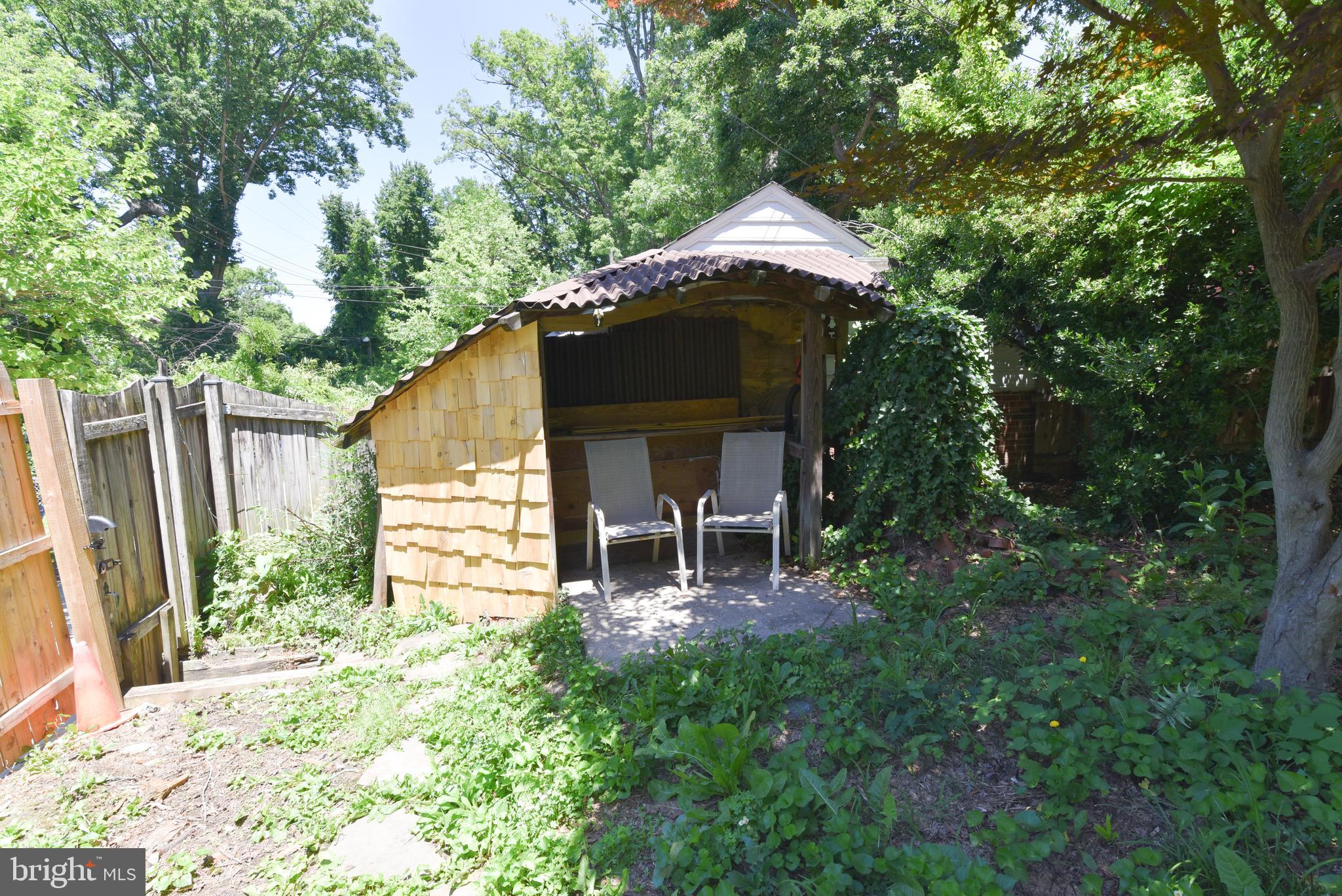 ORIGINAL NORTHWOOD - Residential