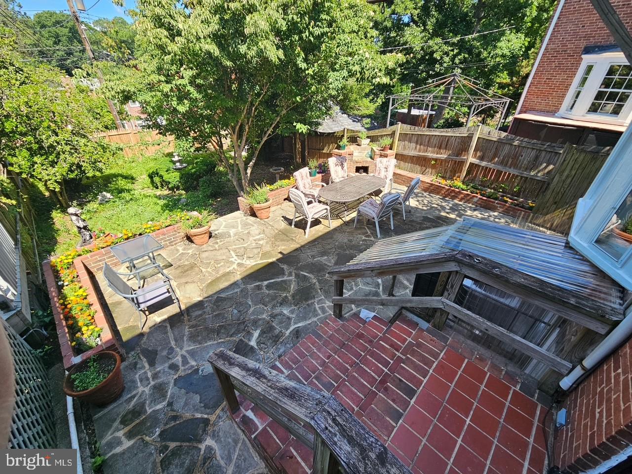 ORIGINAL NORTHWOOD - Residential