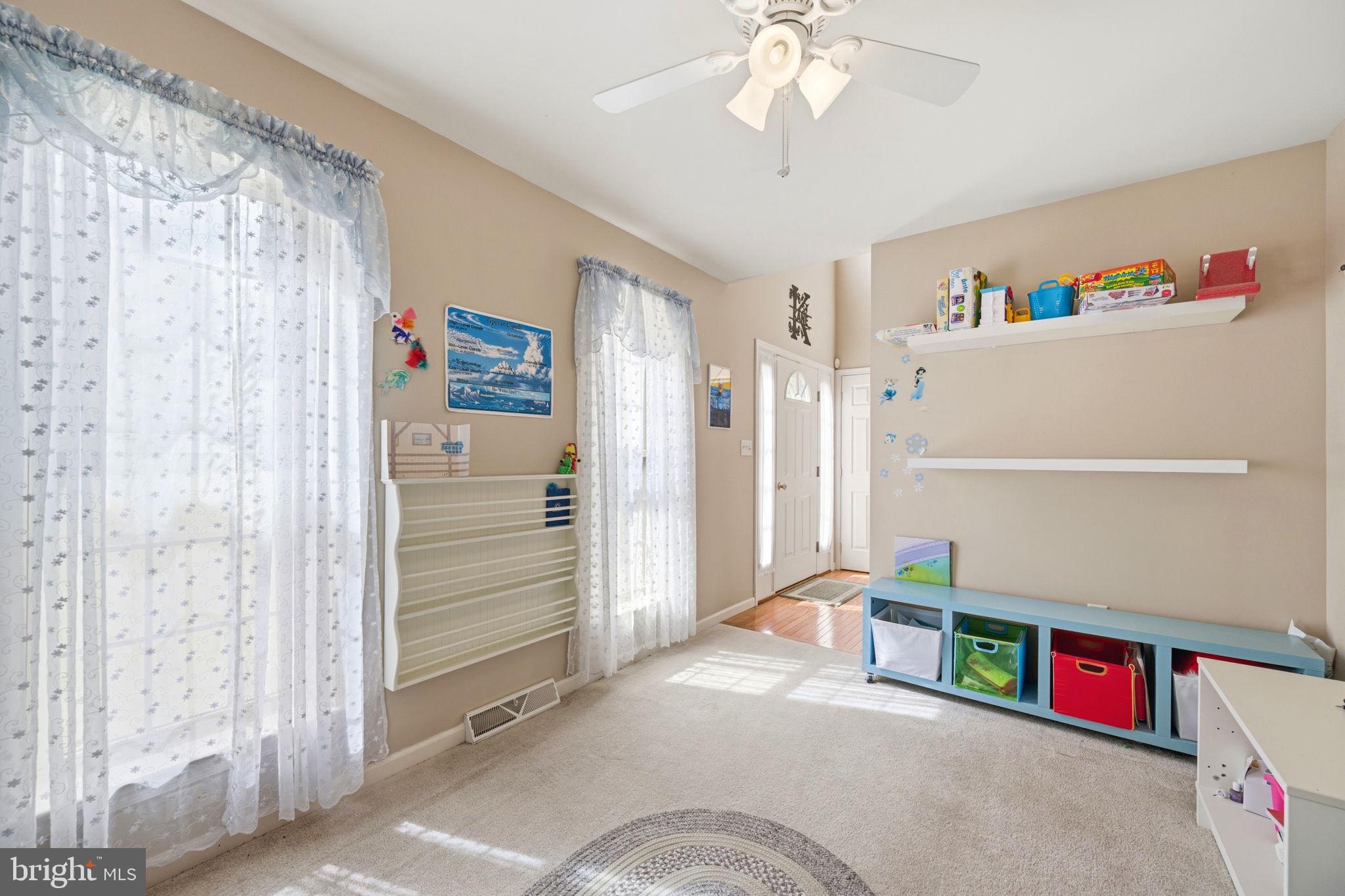 ELK VIEW - Residential