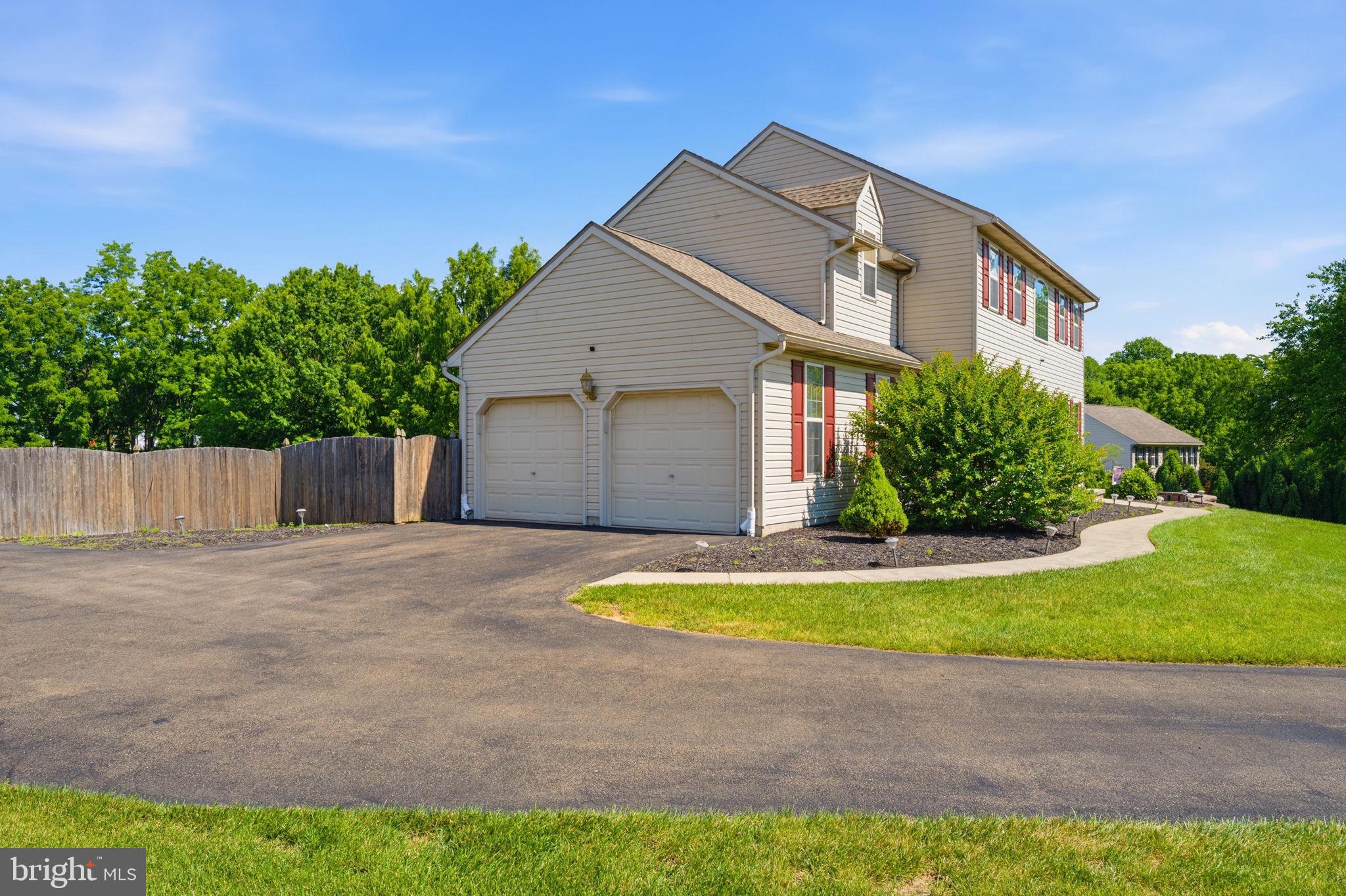 ELK VIEW - Residential