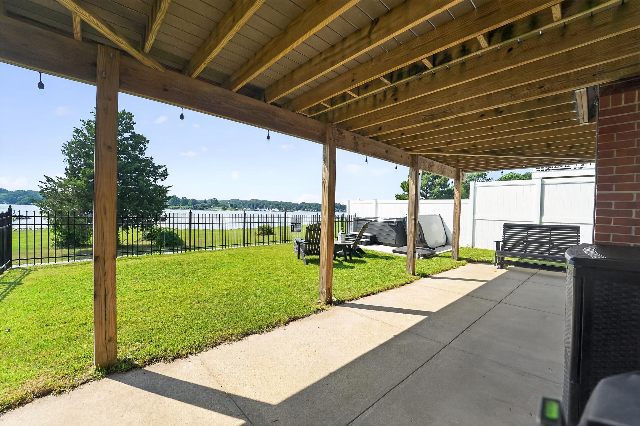 ROCK CREEK ESTATES - Residential