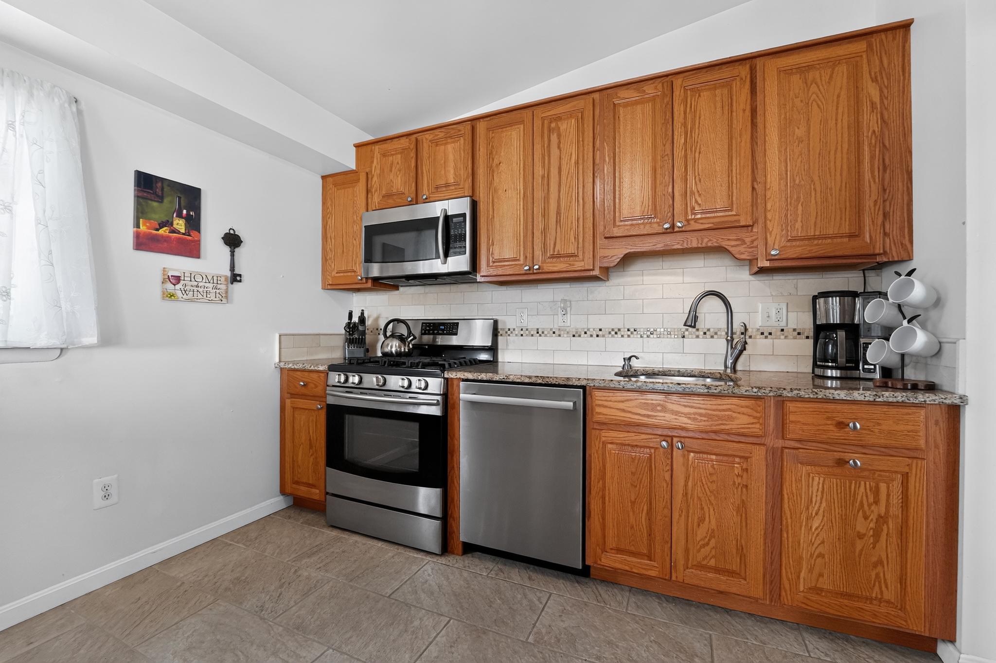 ROCK CREEK ESTATES - Residential