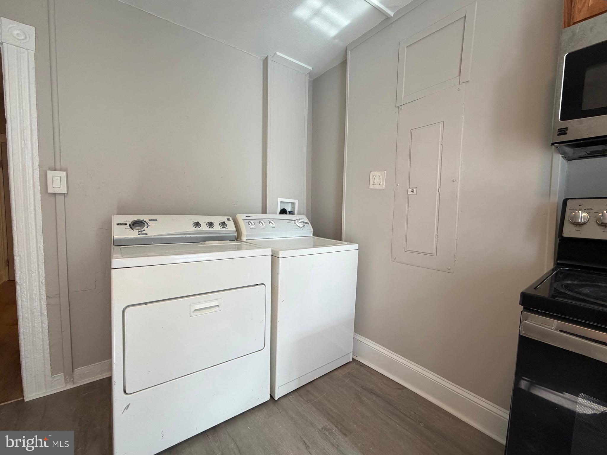 MONDAWMIN - Residential
