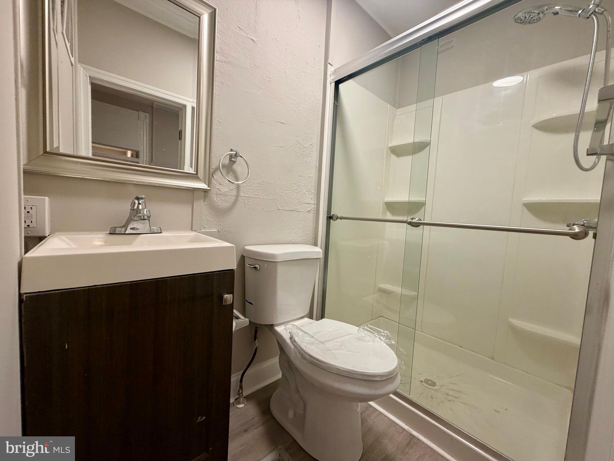 MONDAWMIN - Residential