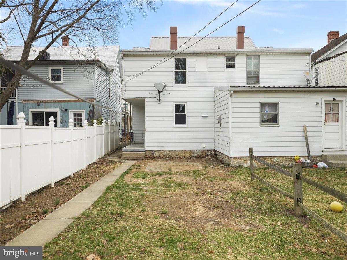 CHAMBERSBURG BOROUGH - Residential Lease