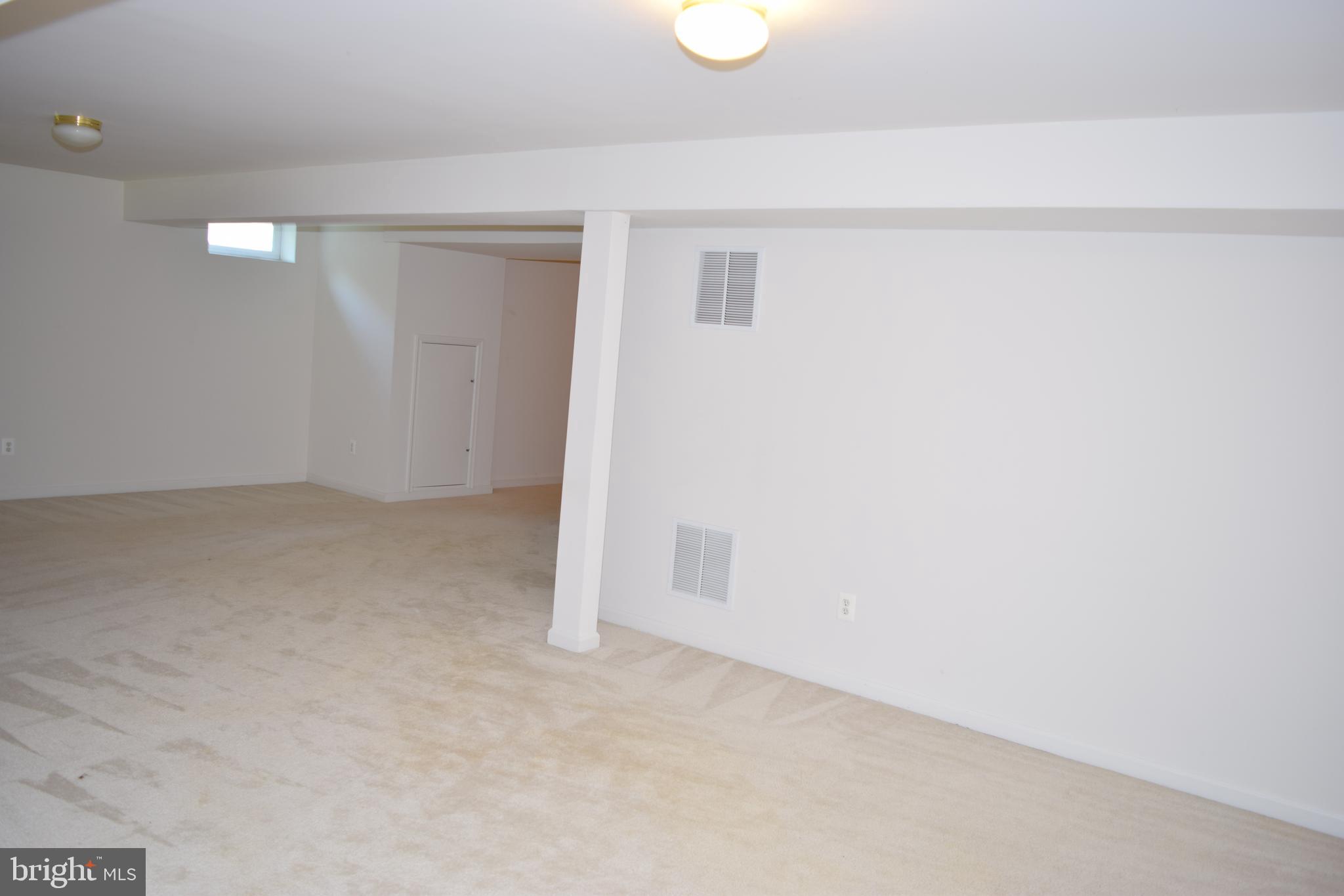 LORTON STATION - Residential Lease