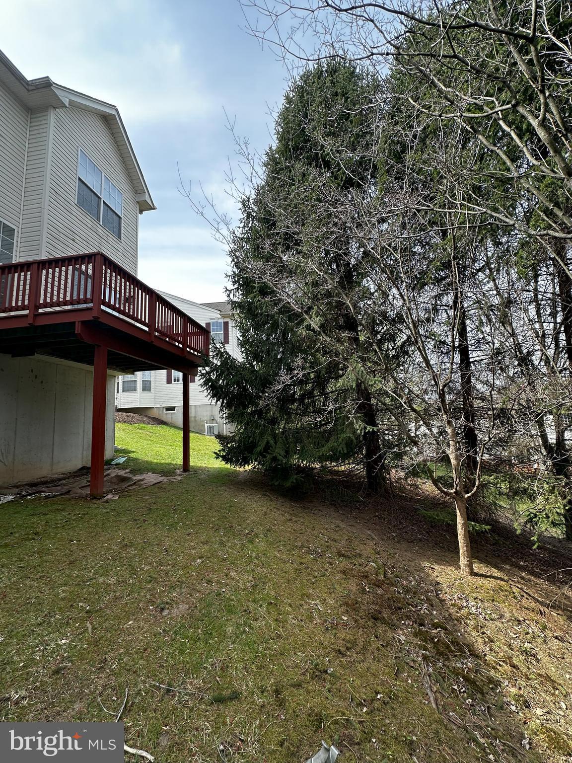 WHITELAND WOODS - Residential Lease