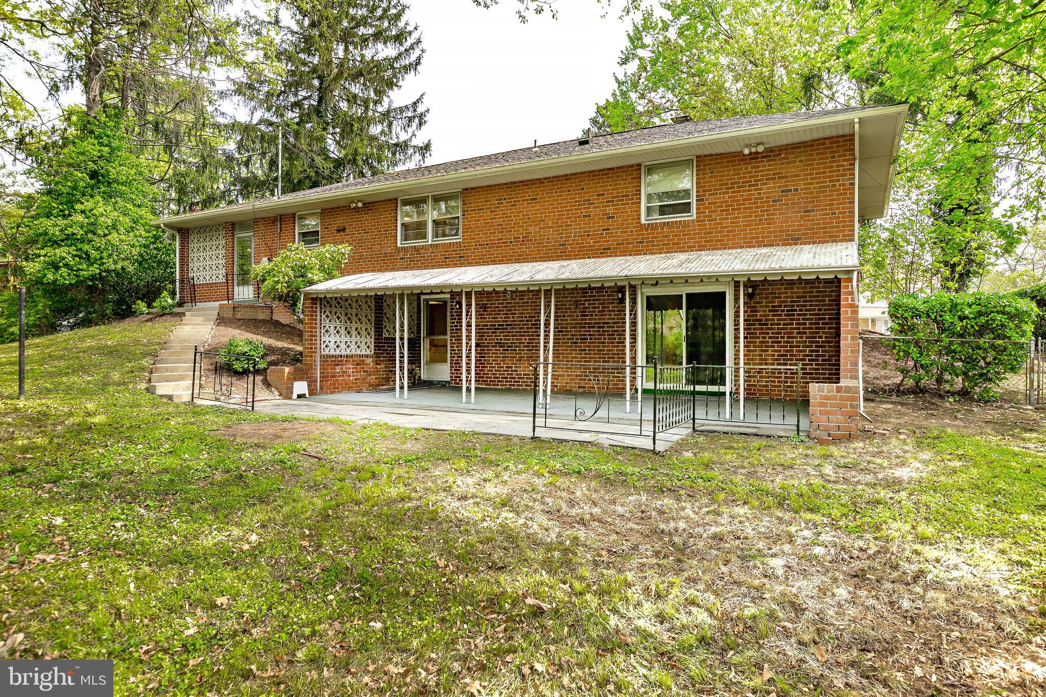 CALVERTON - Residential