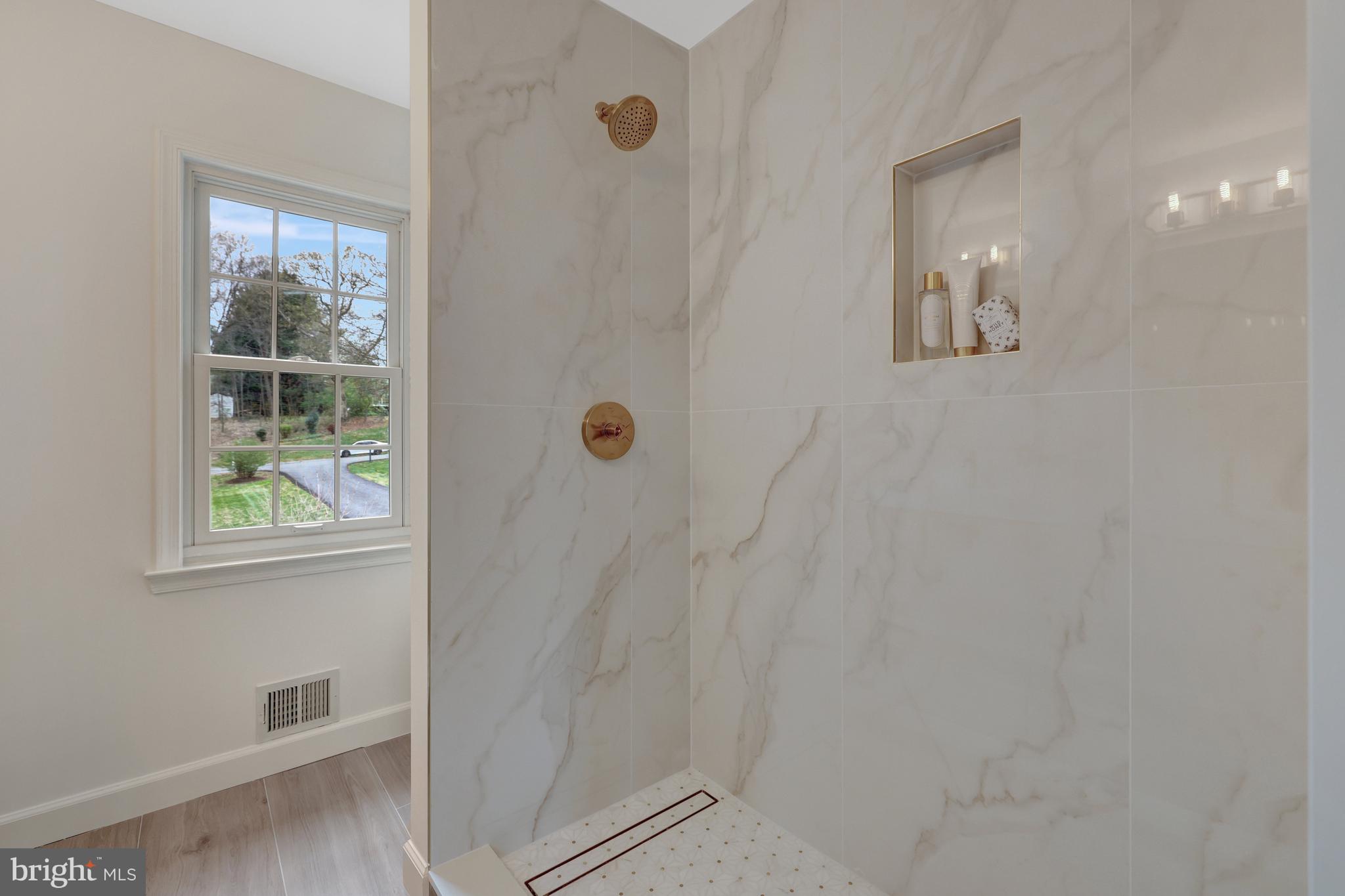 ASCOT - Residential