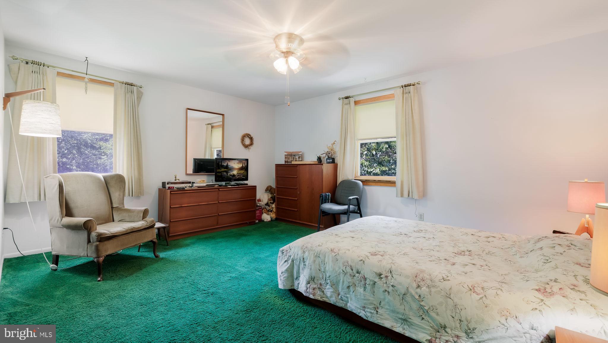 PALOMINO FARMS - Residential