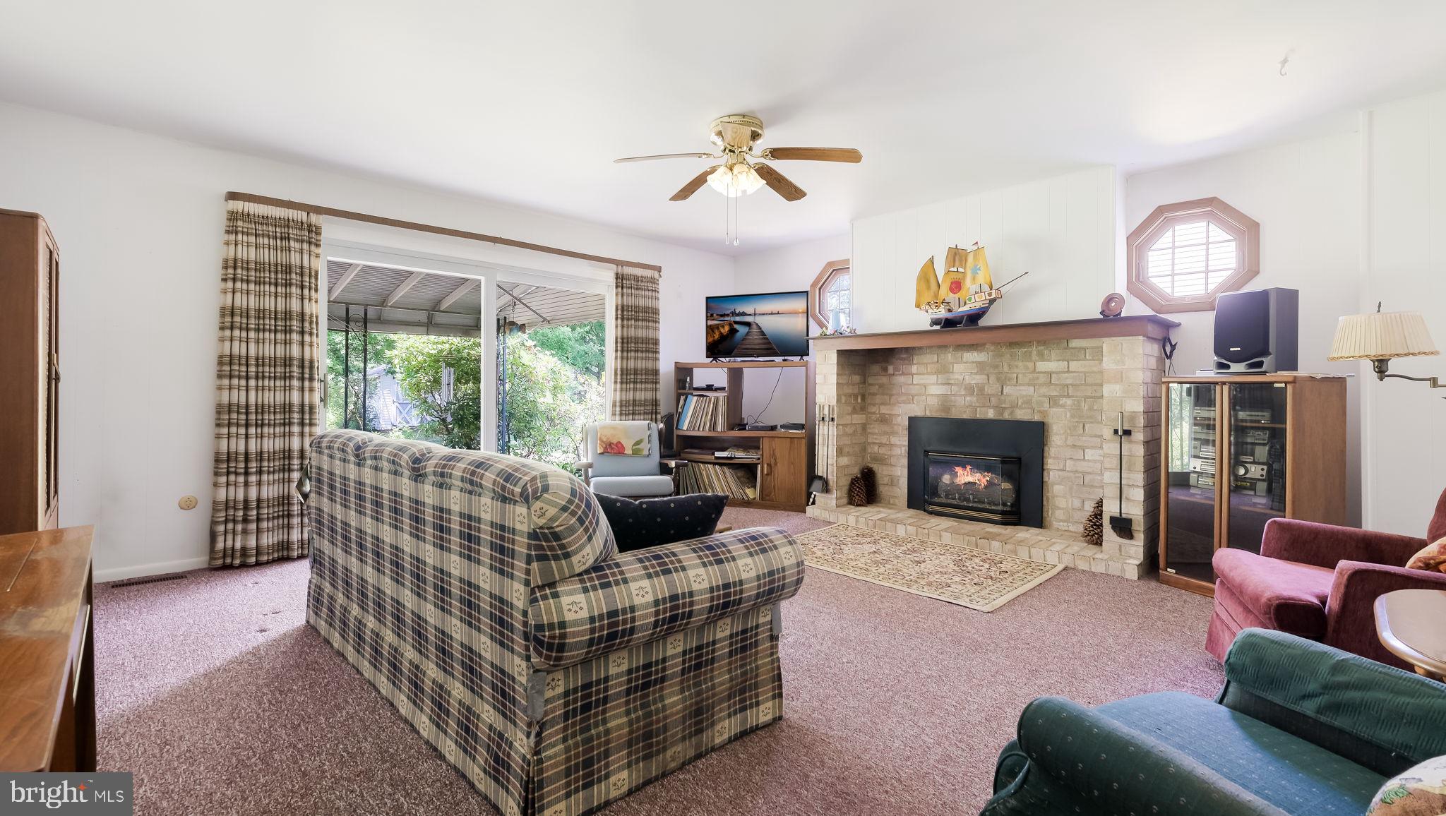 PALOMINO FARMS - Residential
