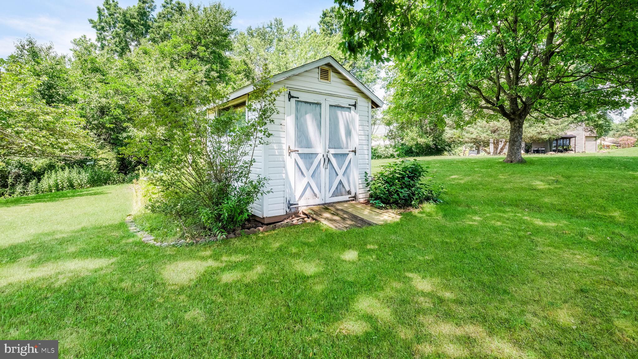 PALOMINO FARMS - Residential