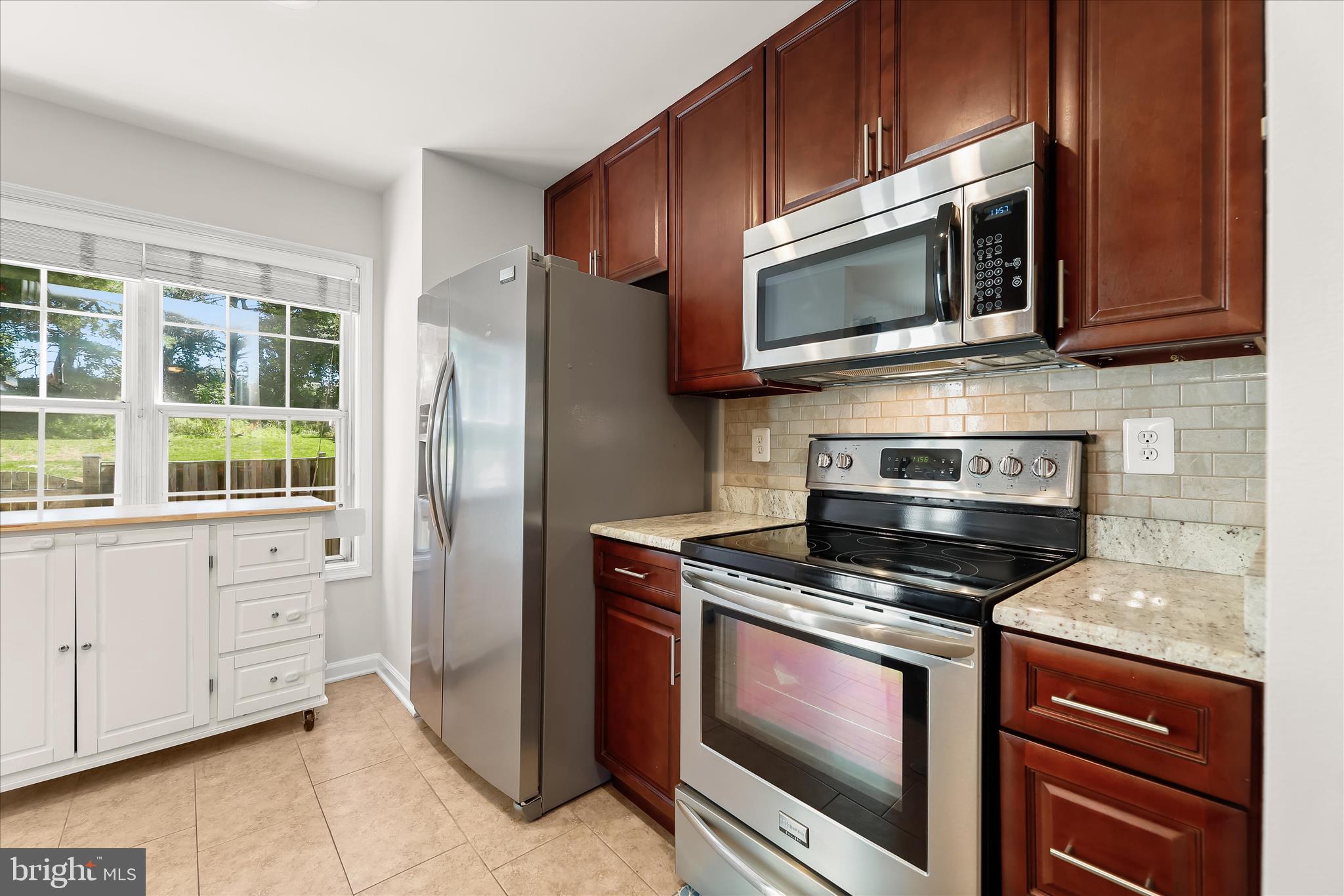 GUNNERS LAKE VILLAGE - Residential