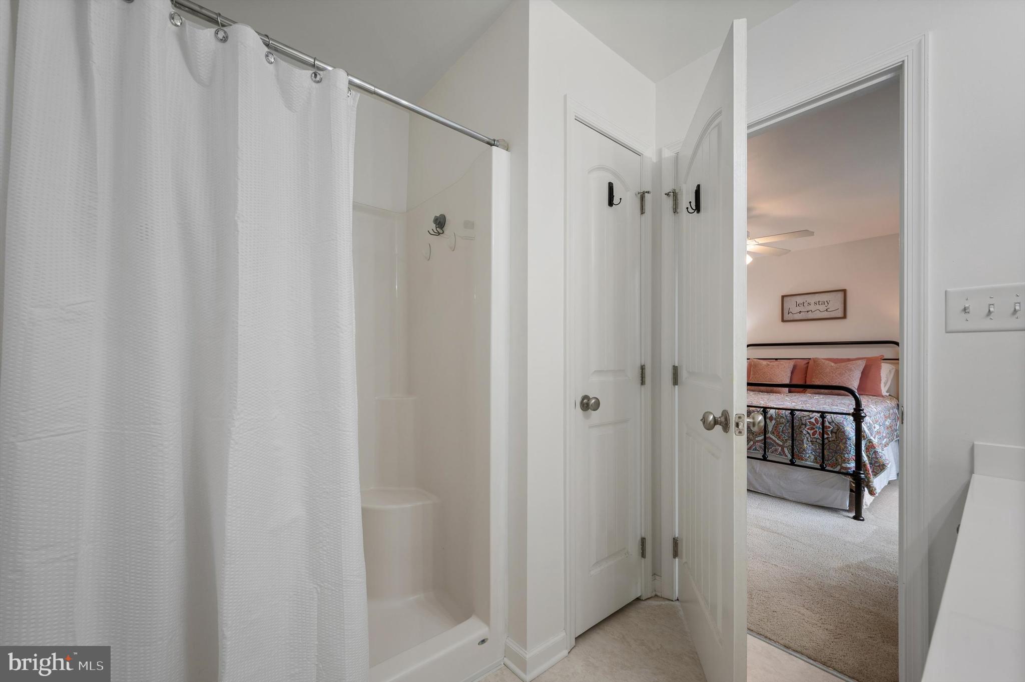 SHANNONDALE - Residential