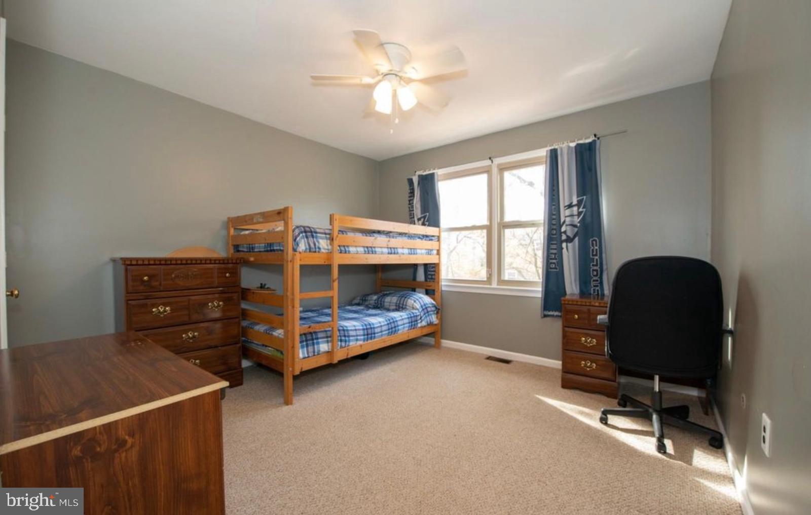 LANSDALE - Residential