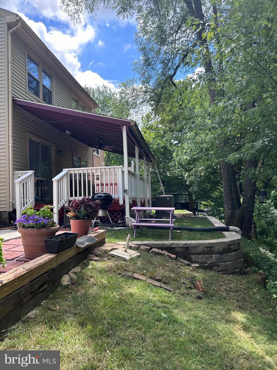 LANSDALE - Residential