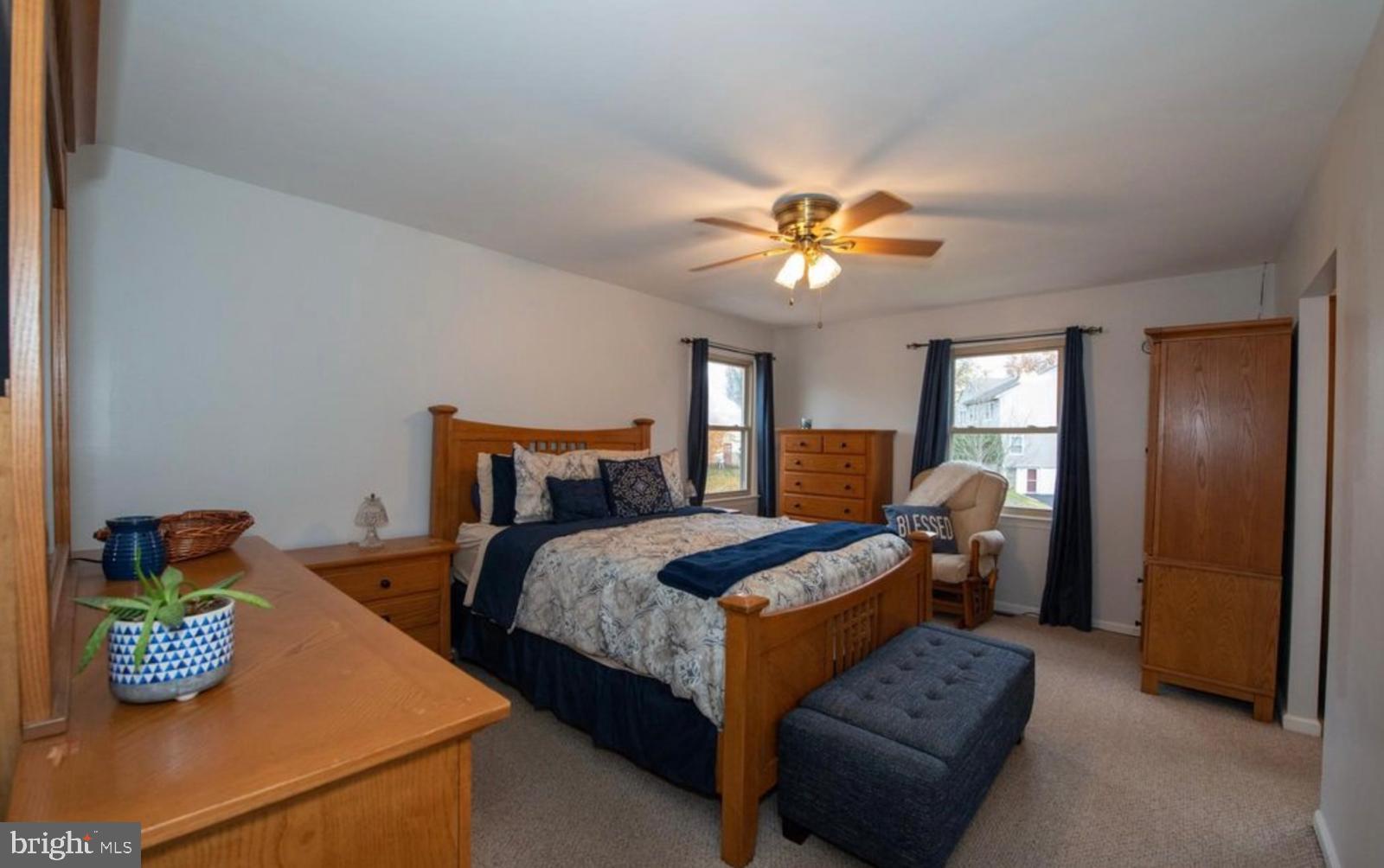 LANSDALE - Residential