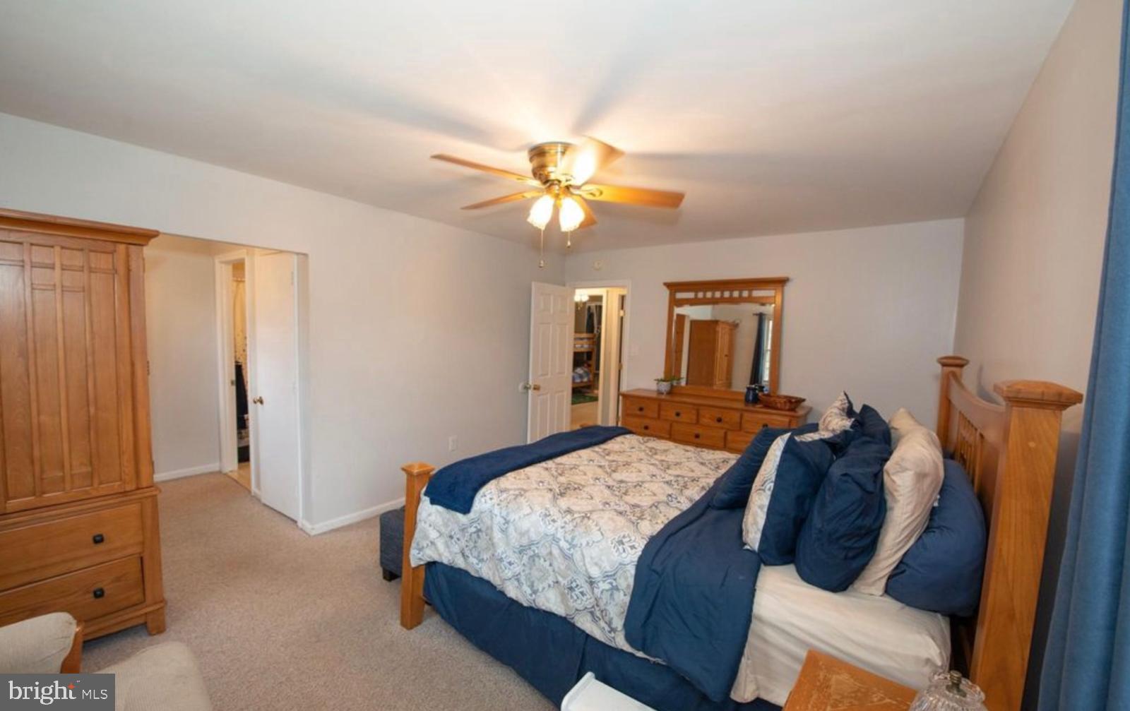 LANSDALE - Residential