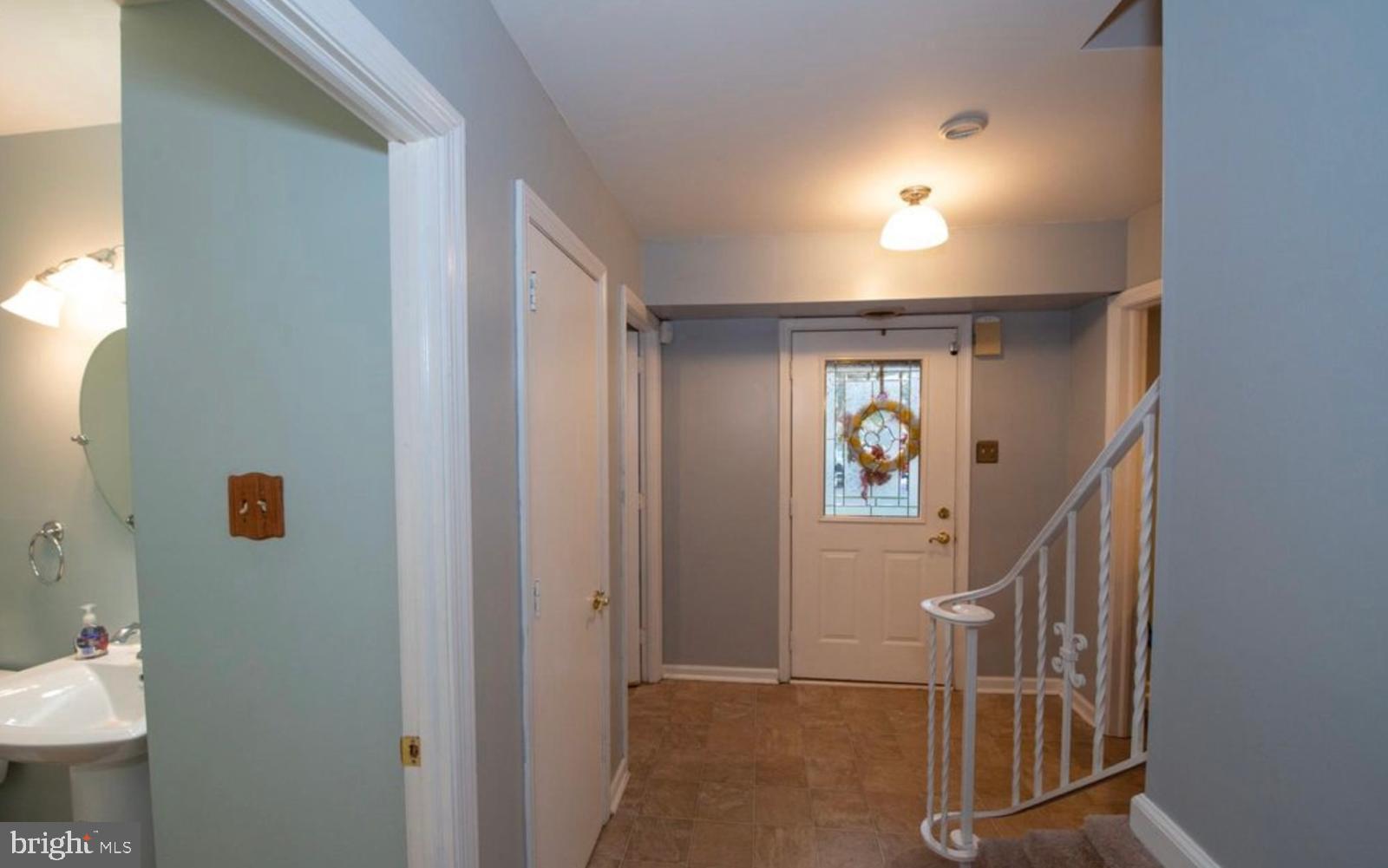 LANSDALE - Residential