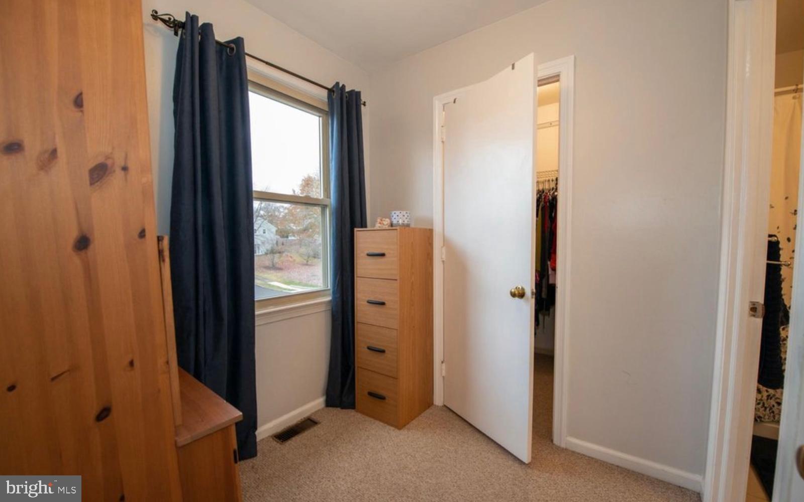 LANSDALE - Residential