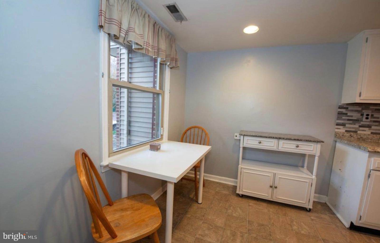 LANSDALE - Residential