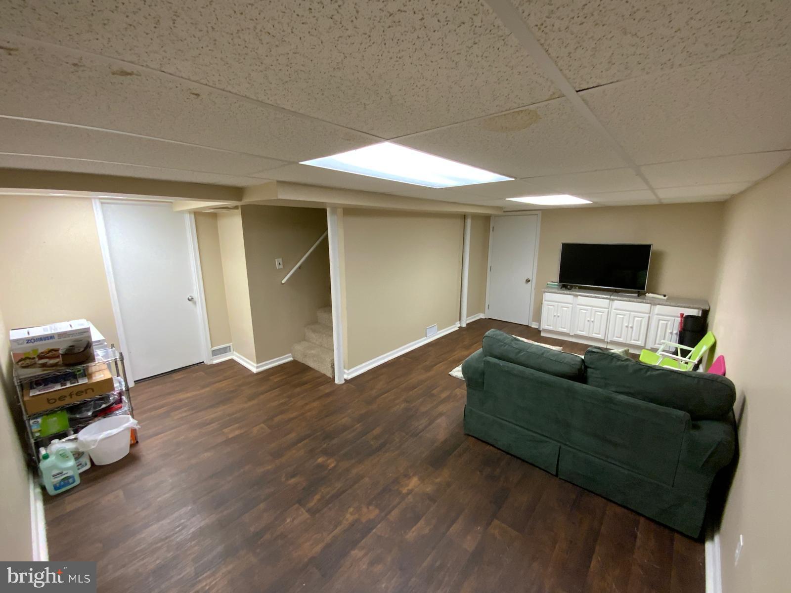 LANSDALE - Residential