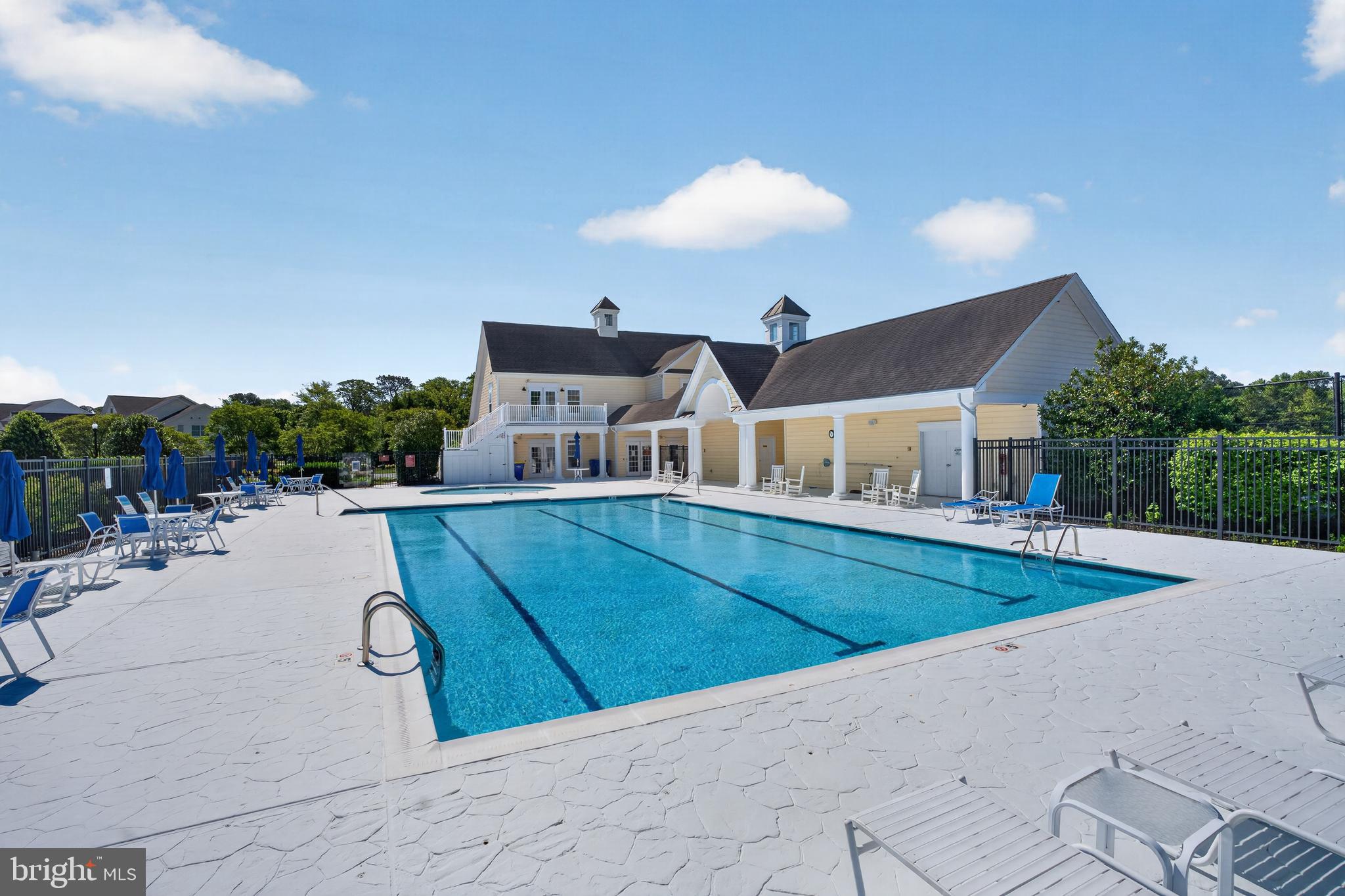 WHITE CREEK AT BETHANY - Residential
