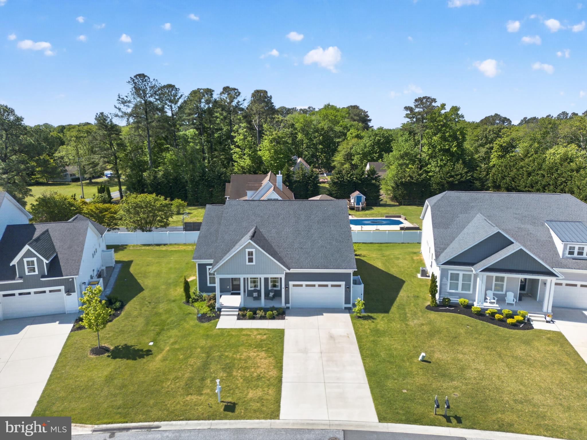 WHITE CREEK AT BETHANY - Residential