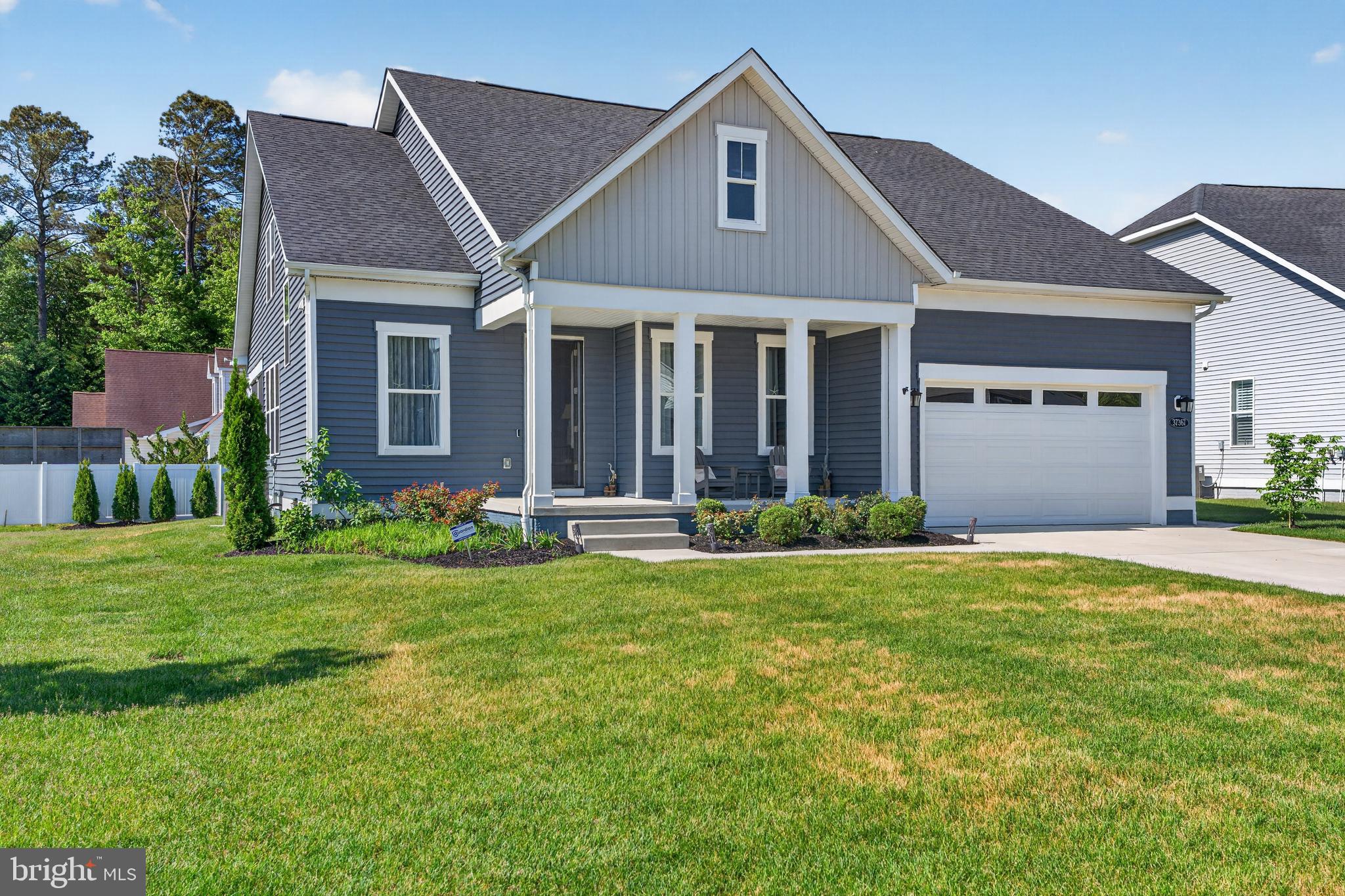 WHITE CREEK AT BETHANY - Residential