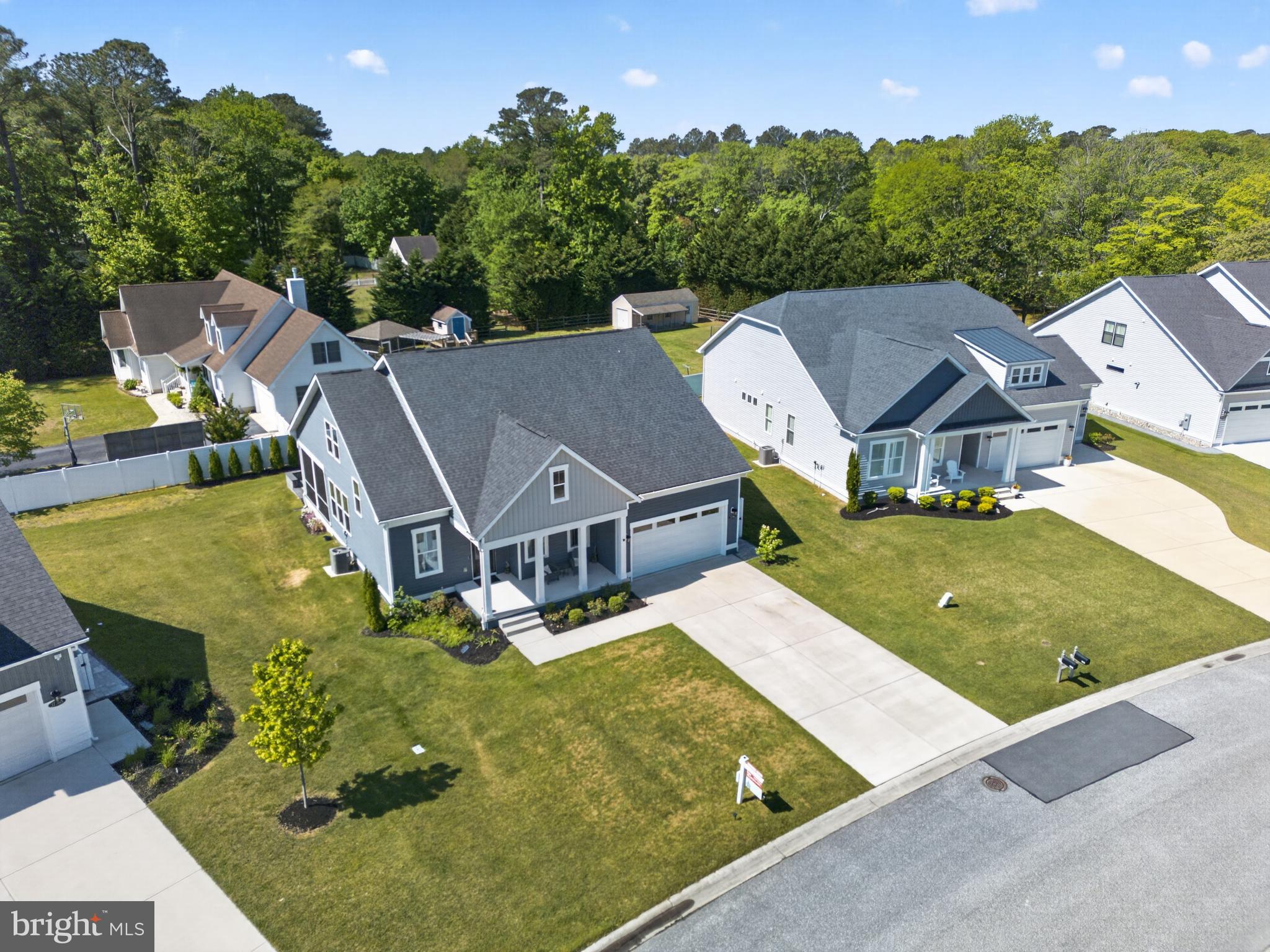 WHITE CREEK AT BETHANY - Residential