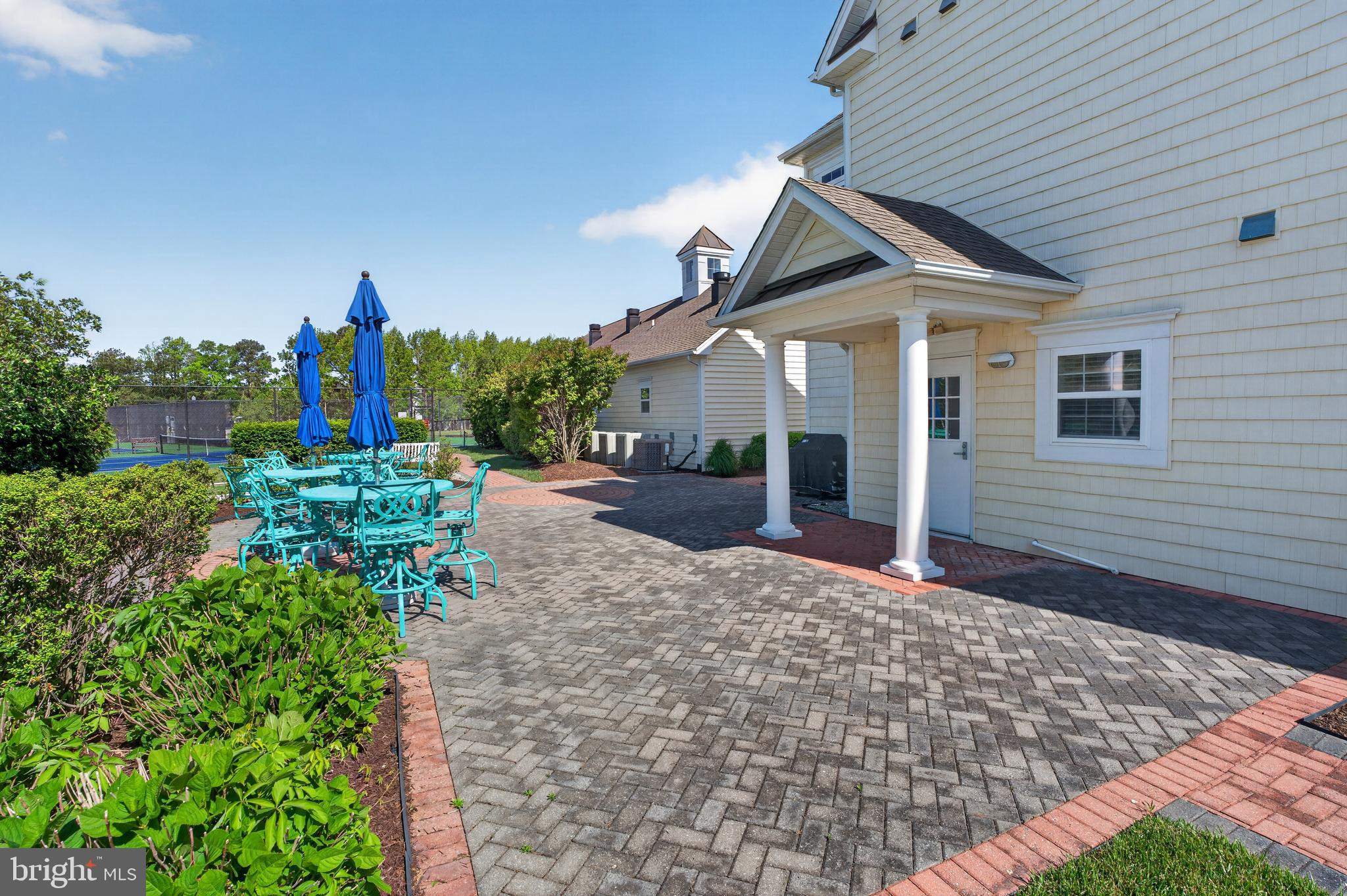WHITE CREEK AT BETHANY - Residential
