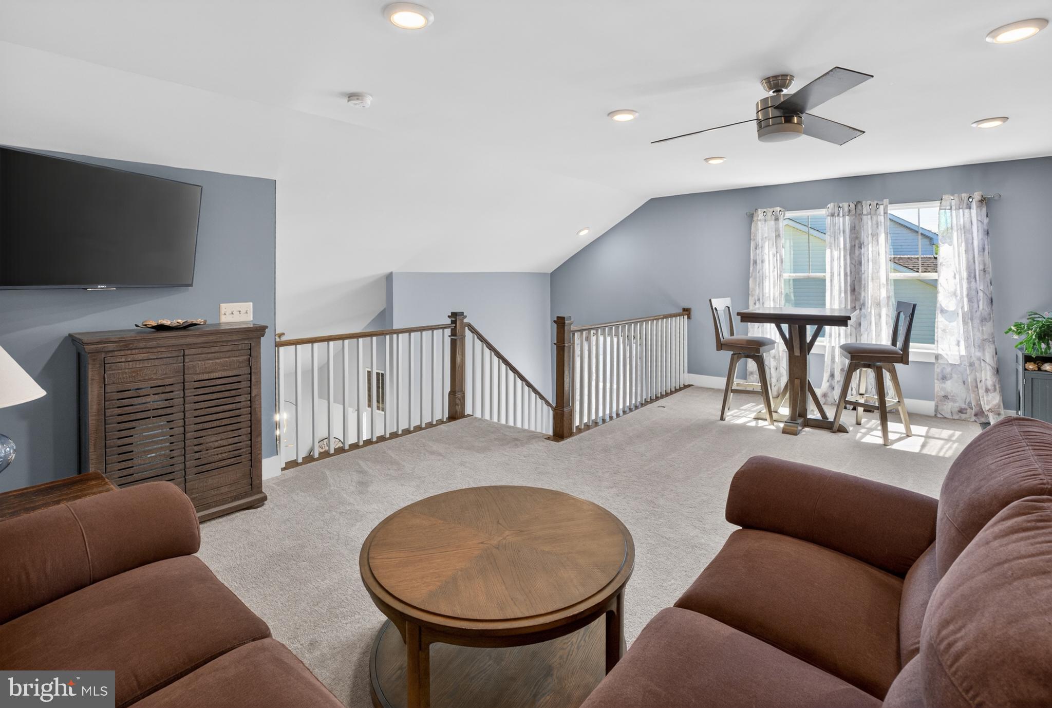 WHITE CREEK AT BETHANY - Residential