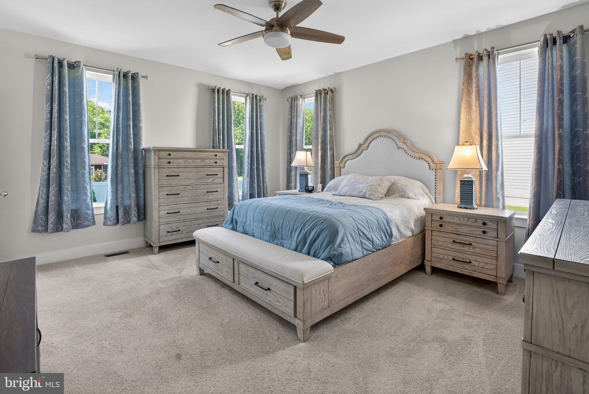 WHITE CREEK AT BETHANY - Residential