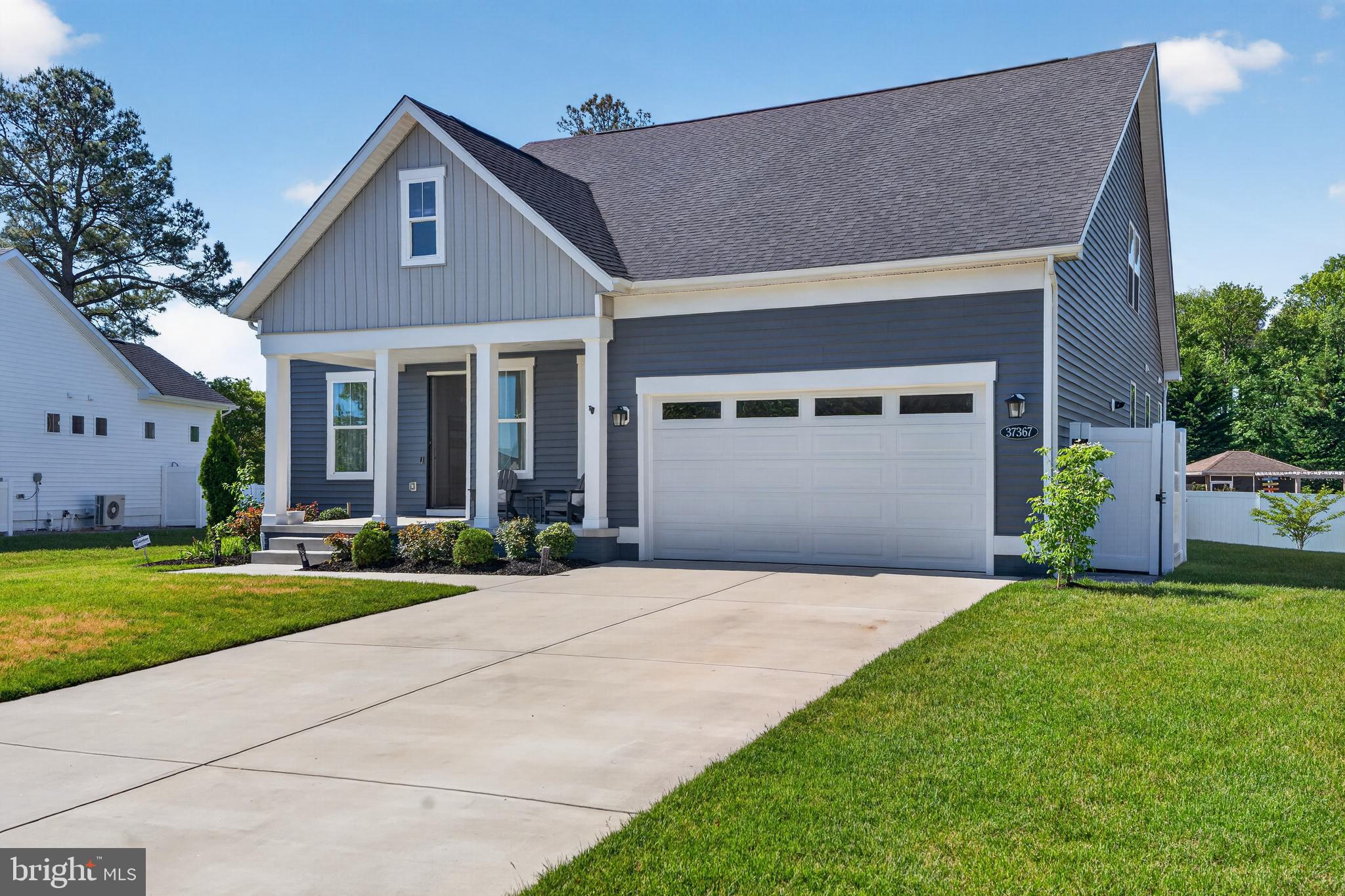 WHITE CREEK AT BETHANY - Residential