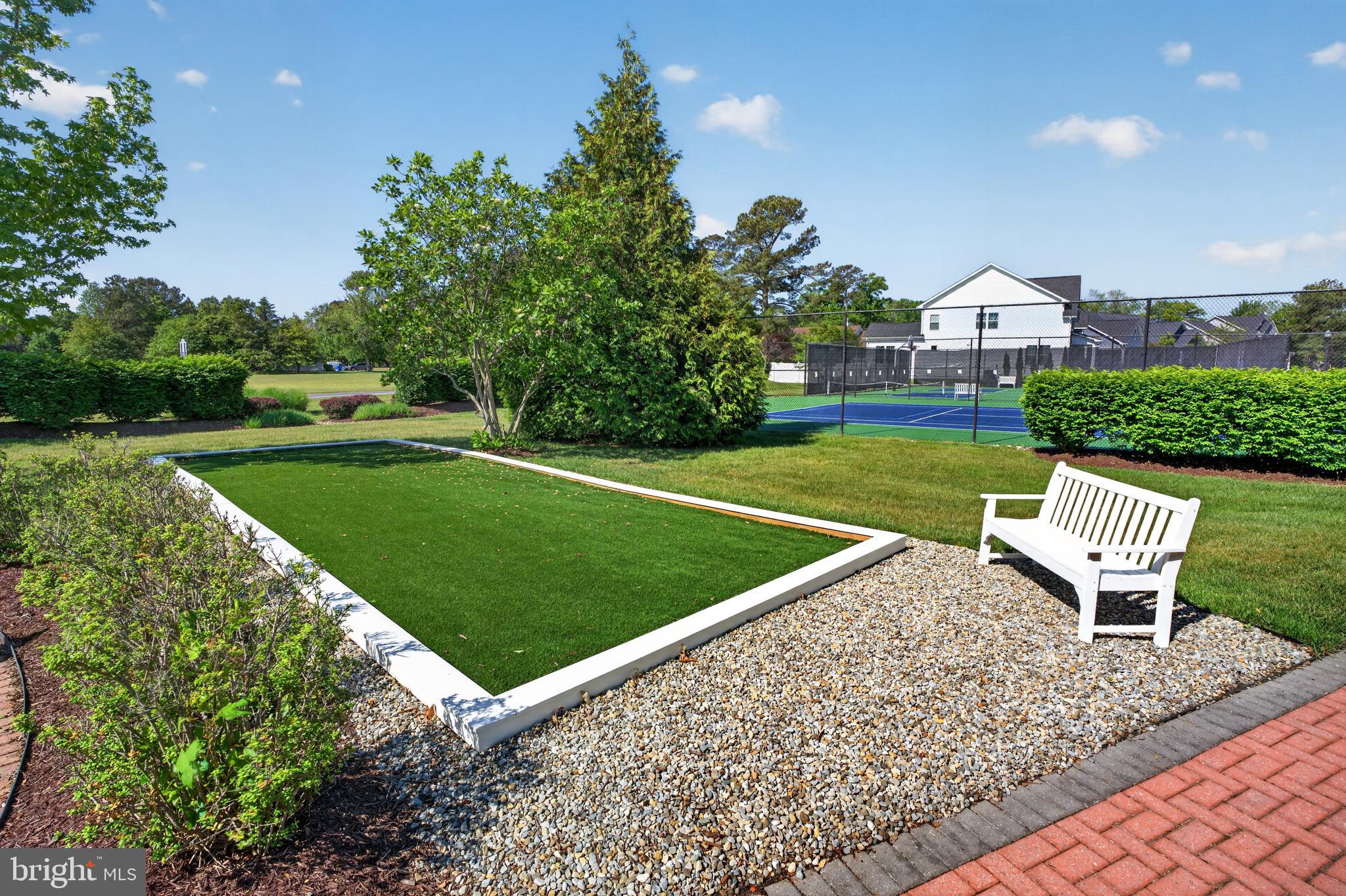 WHITE CREEK AT BETHANY - Residential