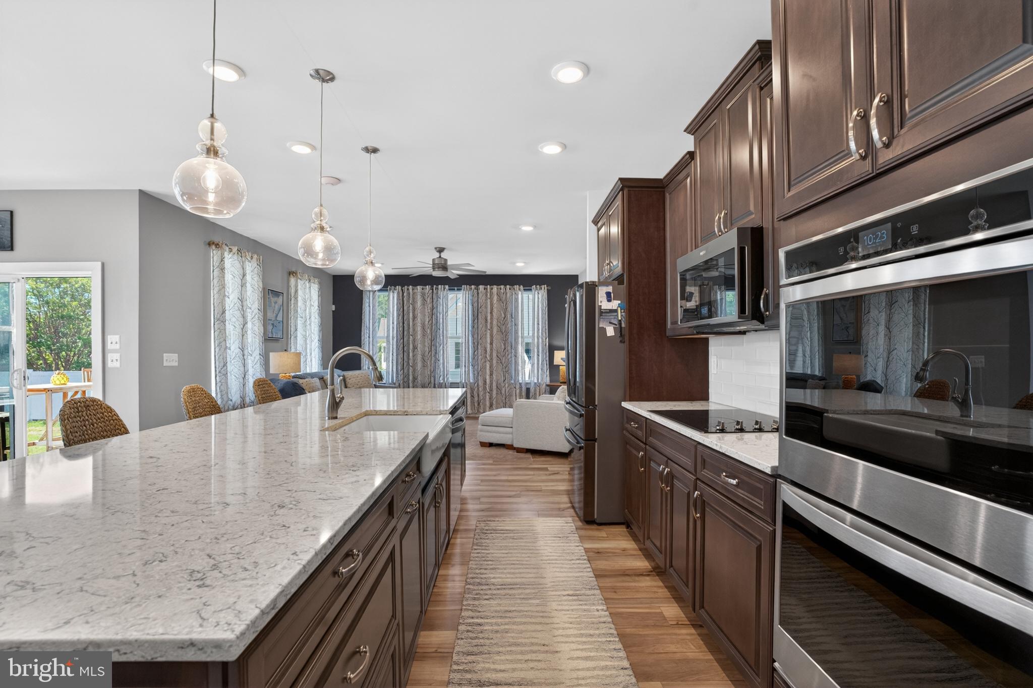 WHITE CREEK AT BETHANY - Residential