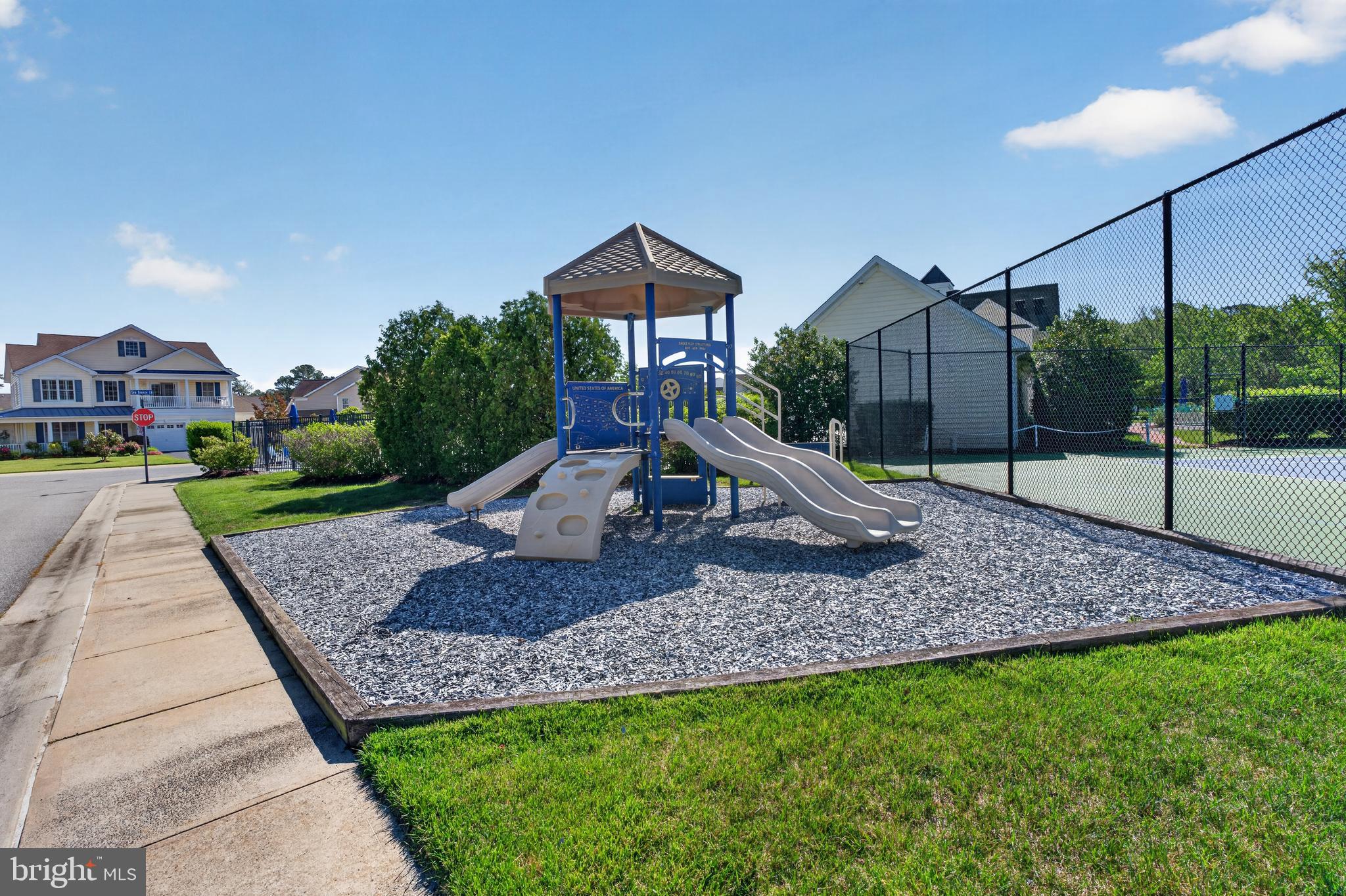 WHITE CREEK AT BETHANY - Residential