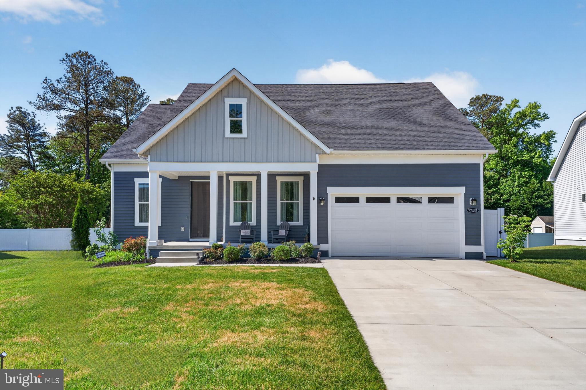 WHITE CREEK AT BETHANY - Residential