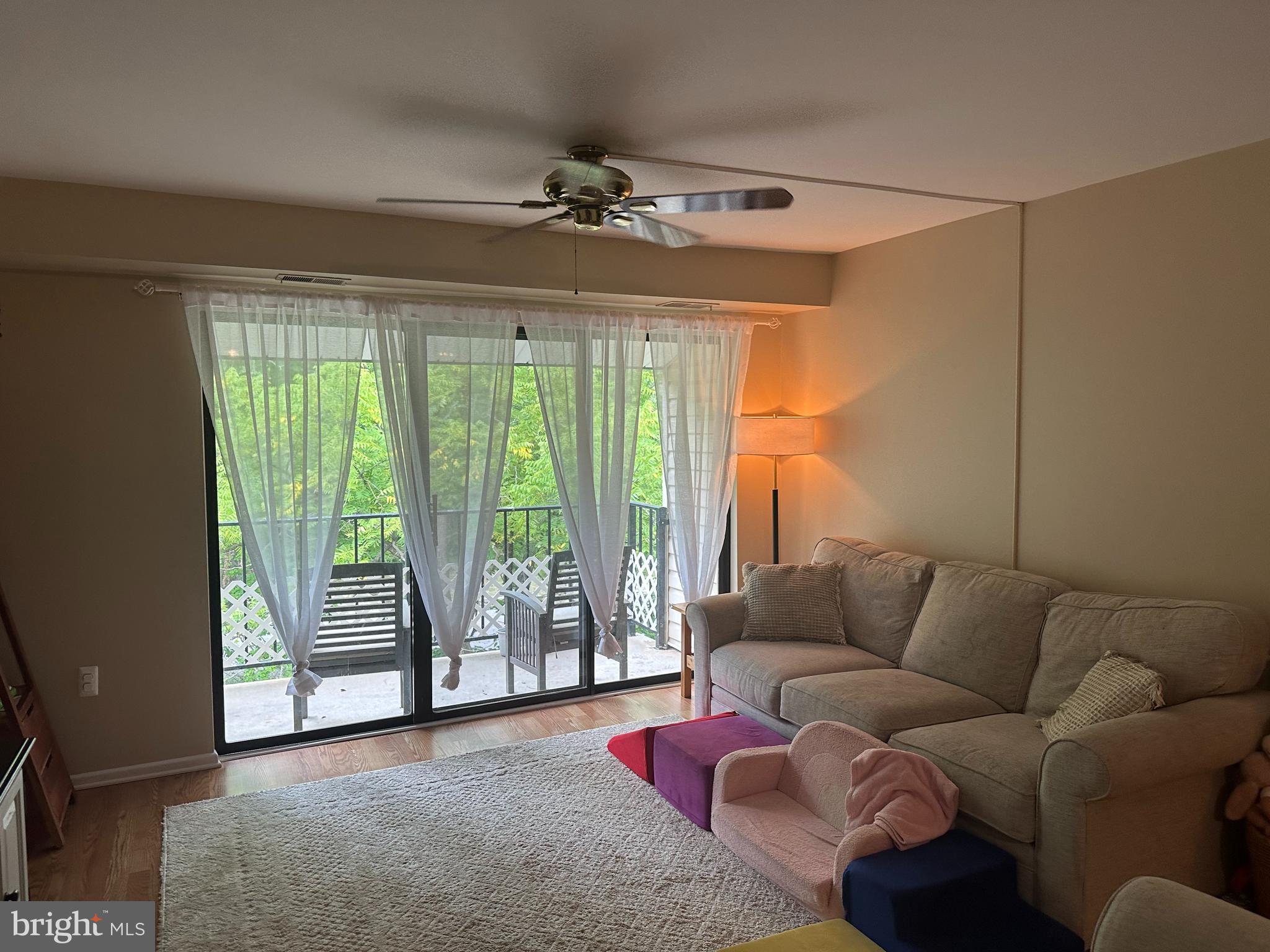 RIVA COMMONS - Residential
