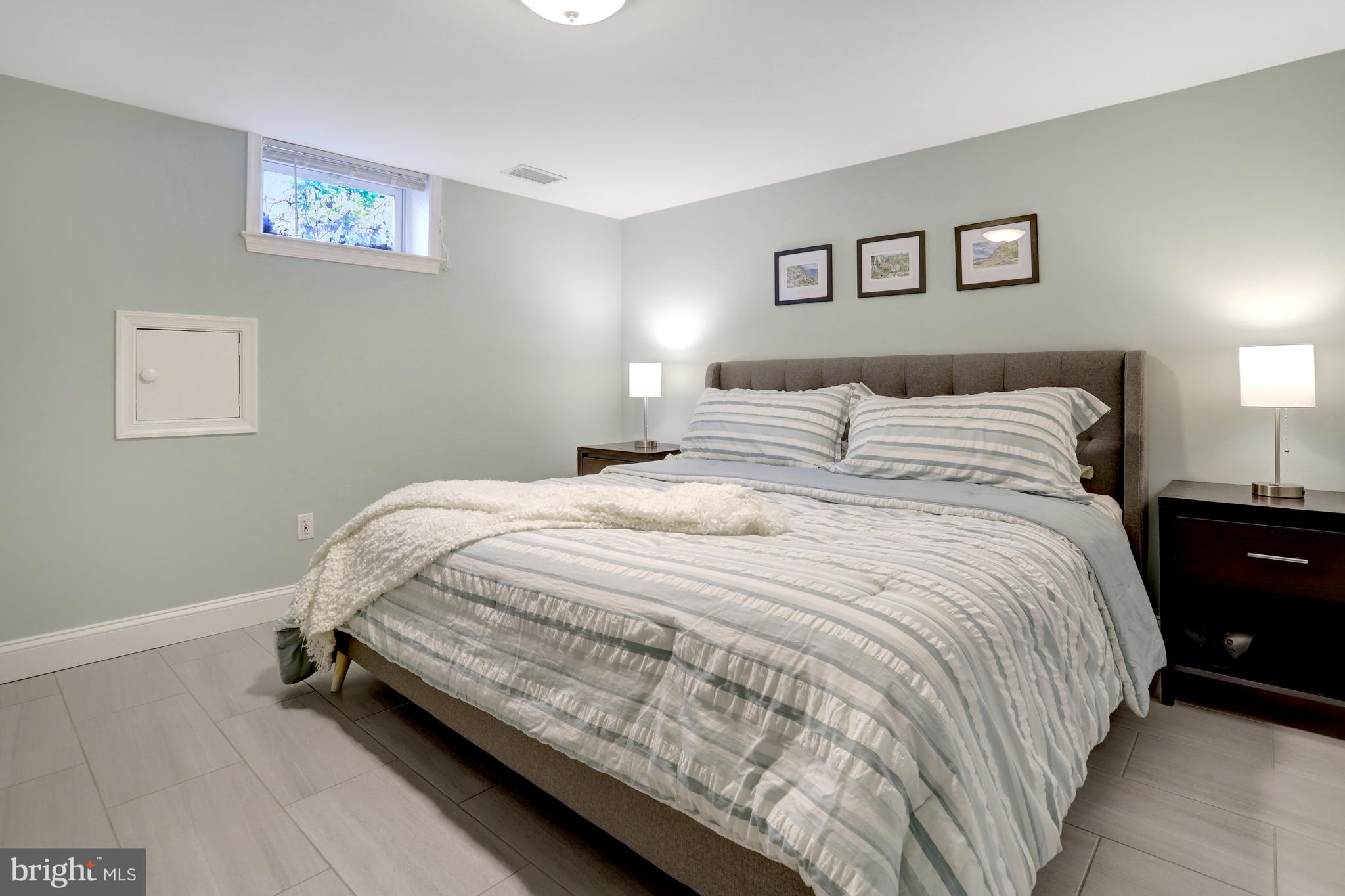 HILLWOOD - Residential