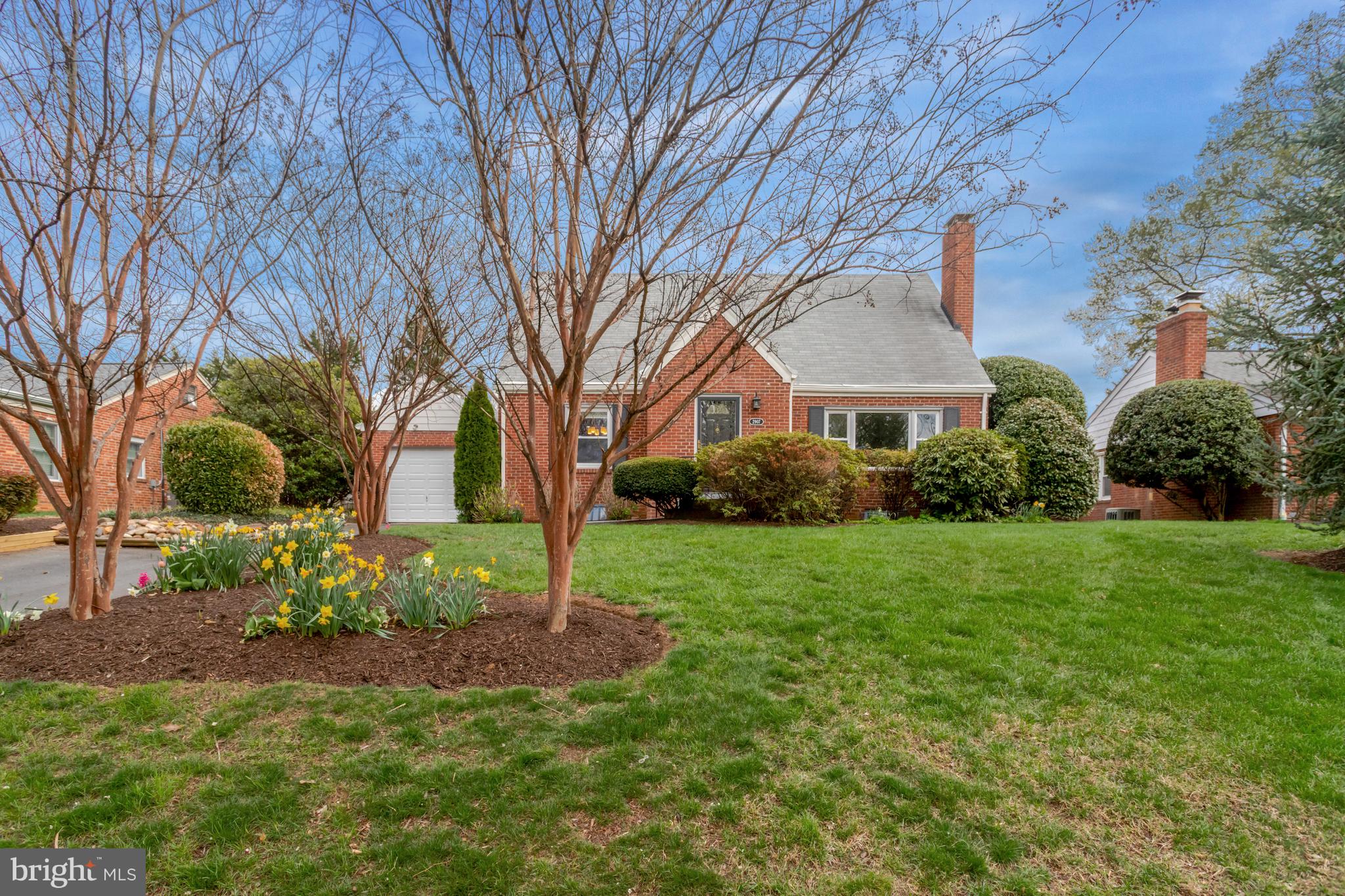 HILLWOOD - Residential