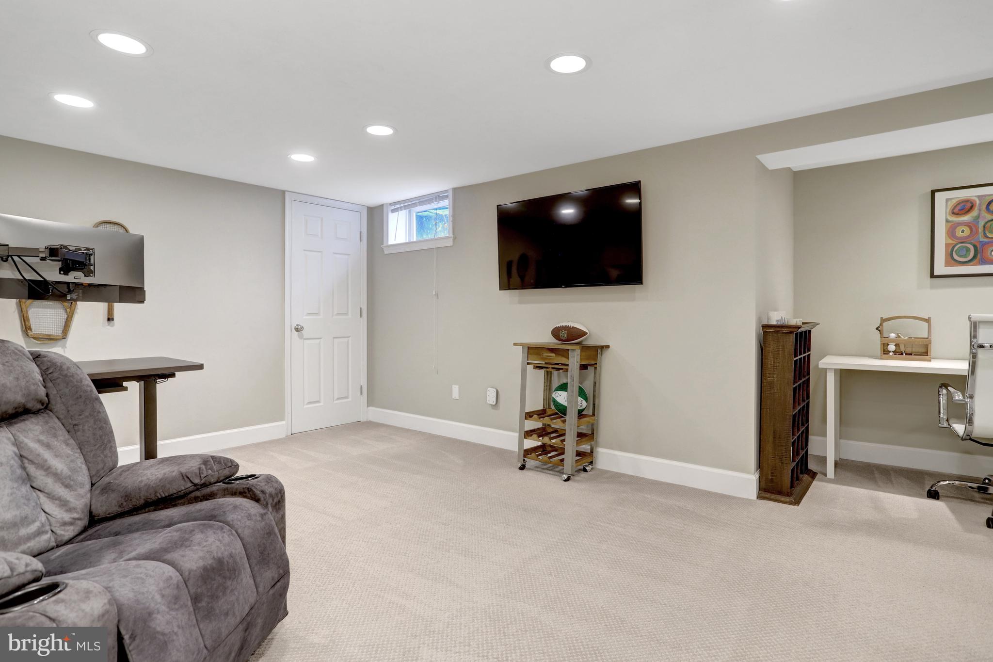 HILLWOOD - Residential