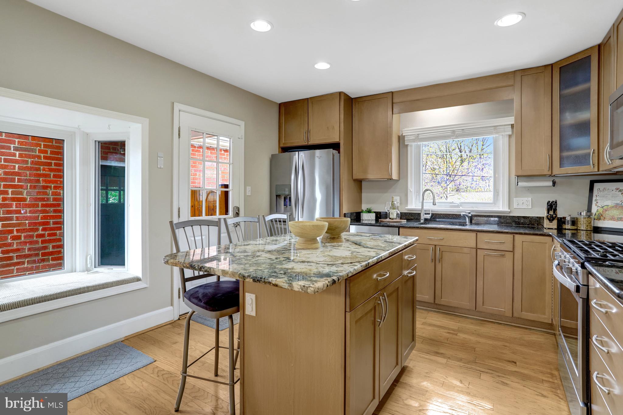 HILLWOOD - Residential