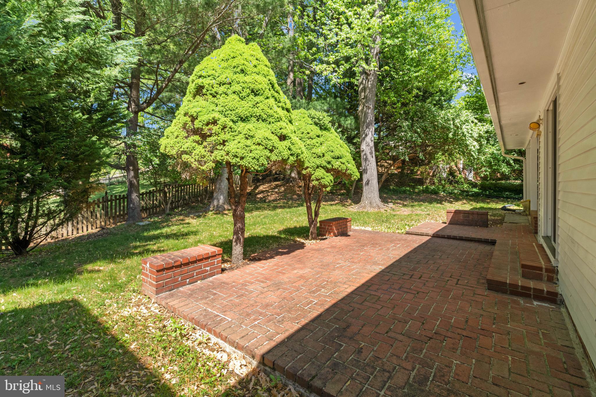 TANGLEWOOD - Residential