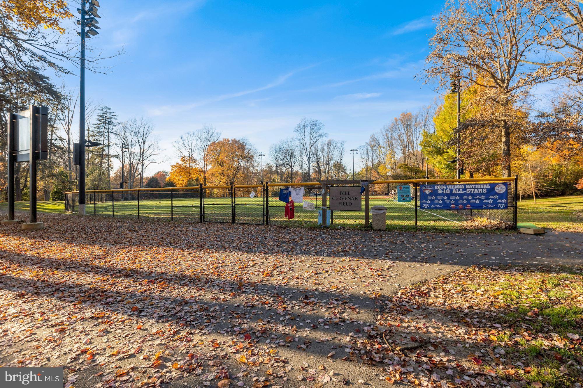 TANGLEWOOD - Residential