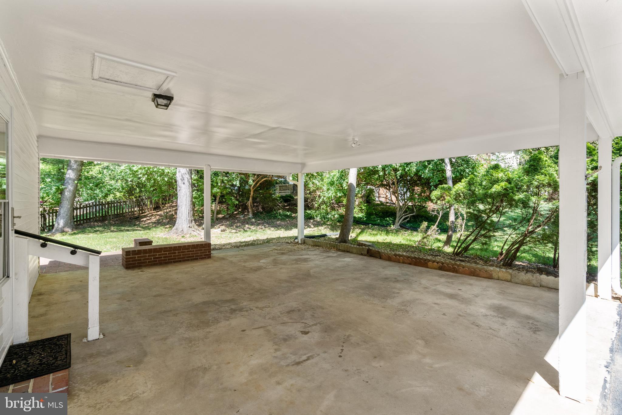 TANGLEWOOD - Residential