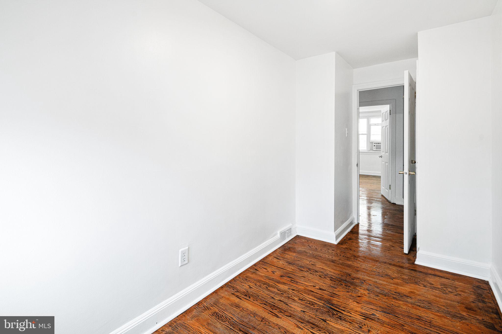 OVERBROOK - Residential