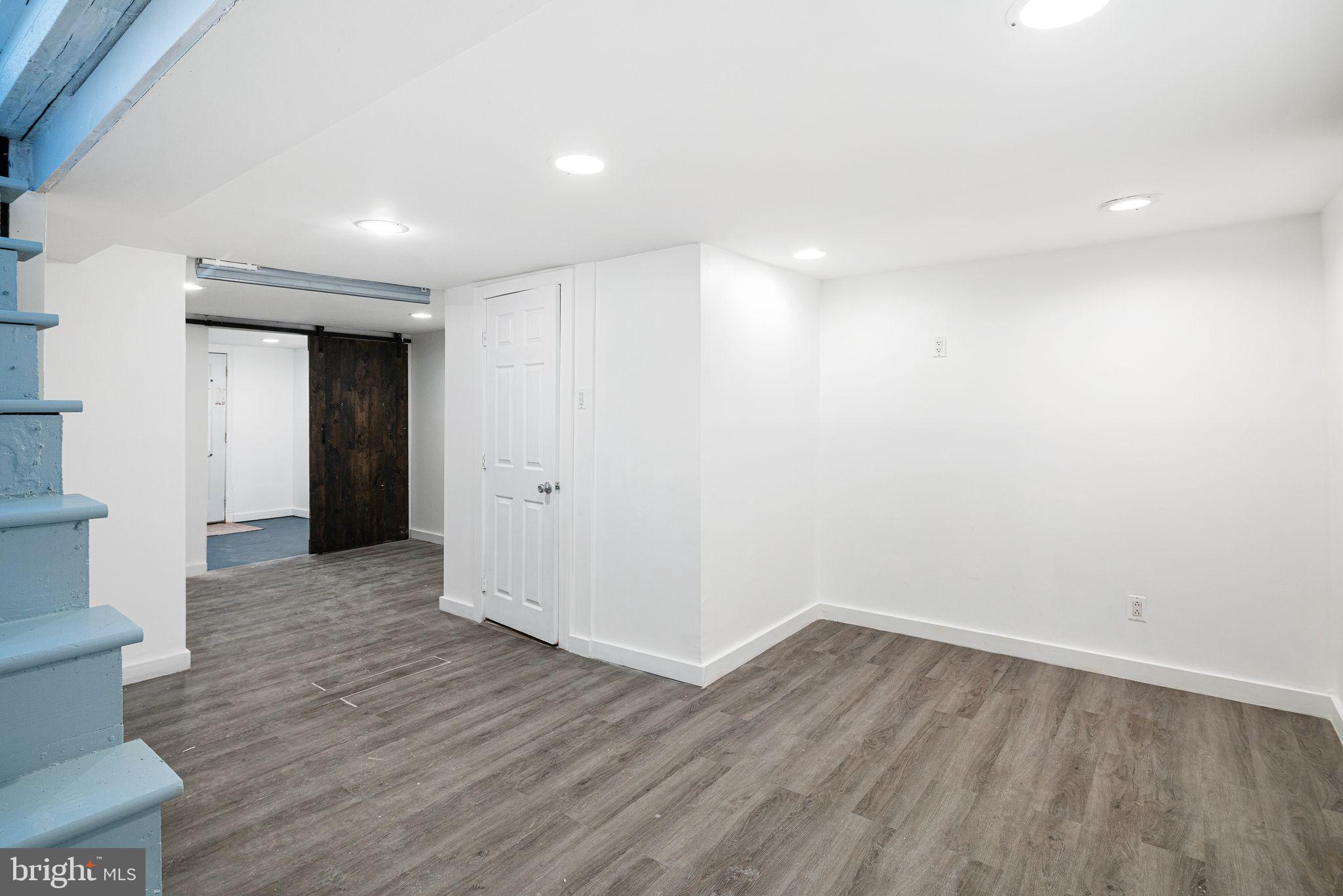 OVERBROOK - Residential