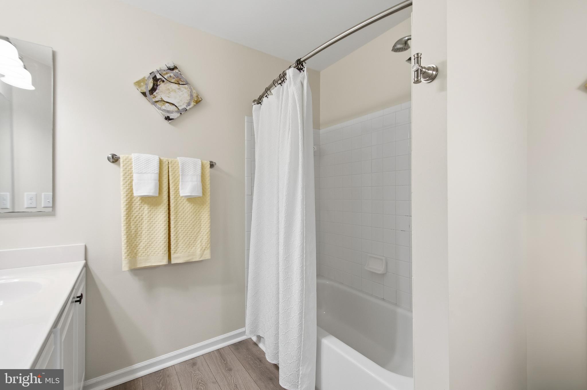 STRATFORD CONDOS - Residential